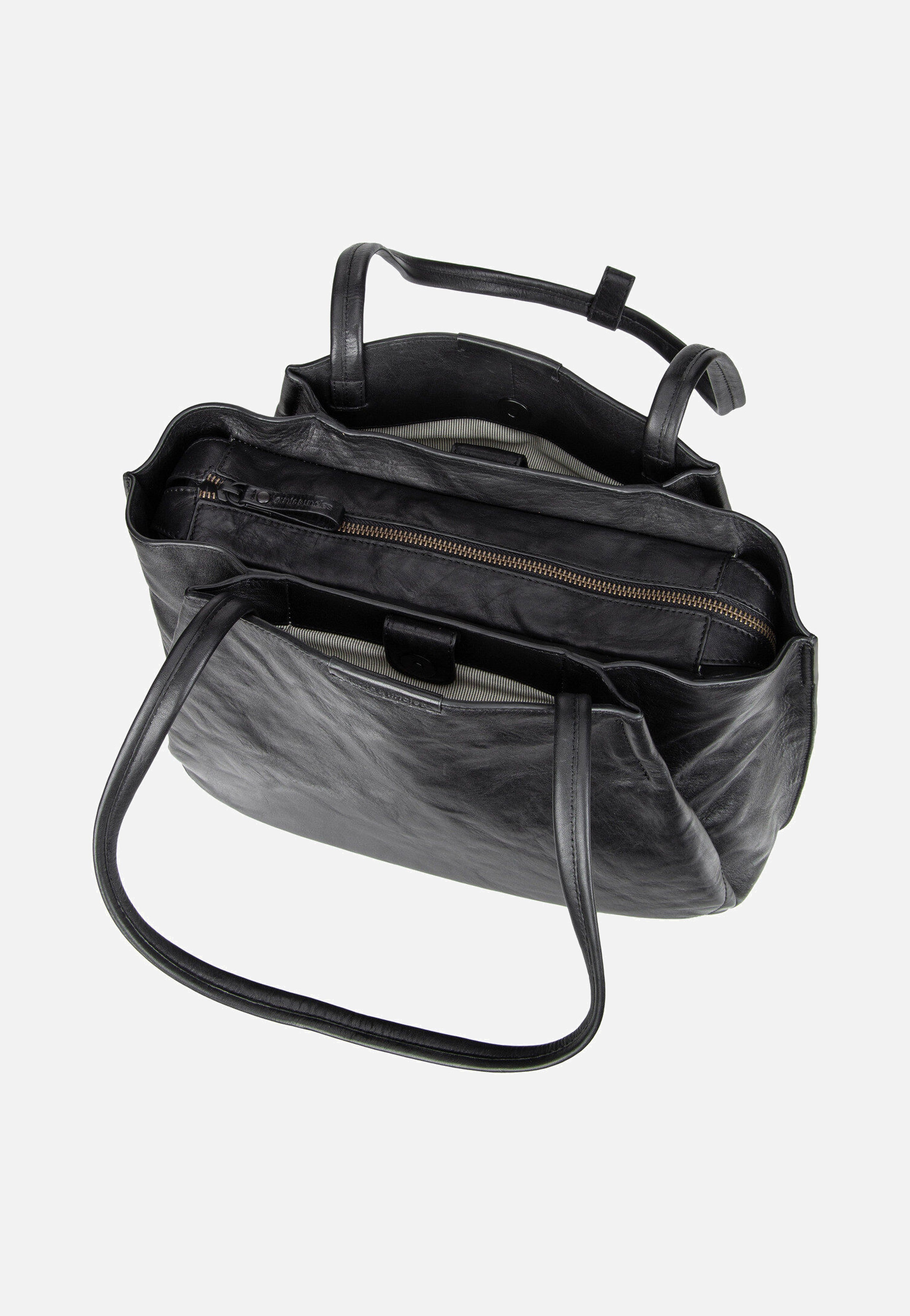 aunts & uncles Mrs. Pavlova Black Smoke Shopper
