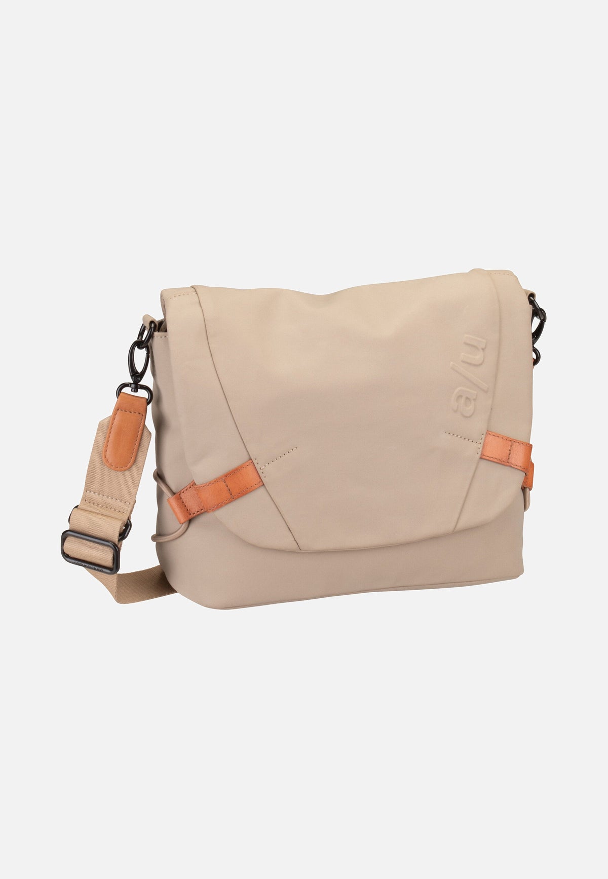 aunts & uncles Sendai Nomad Messenger Bag