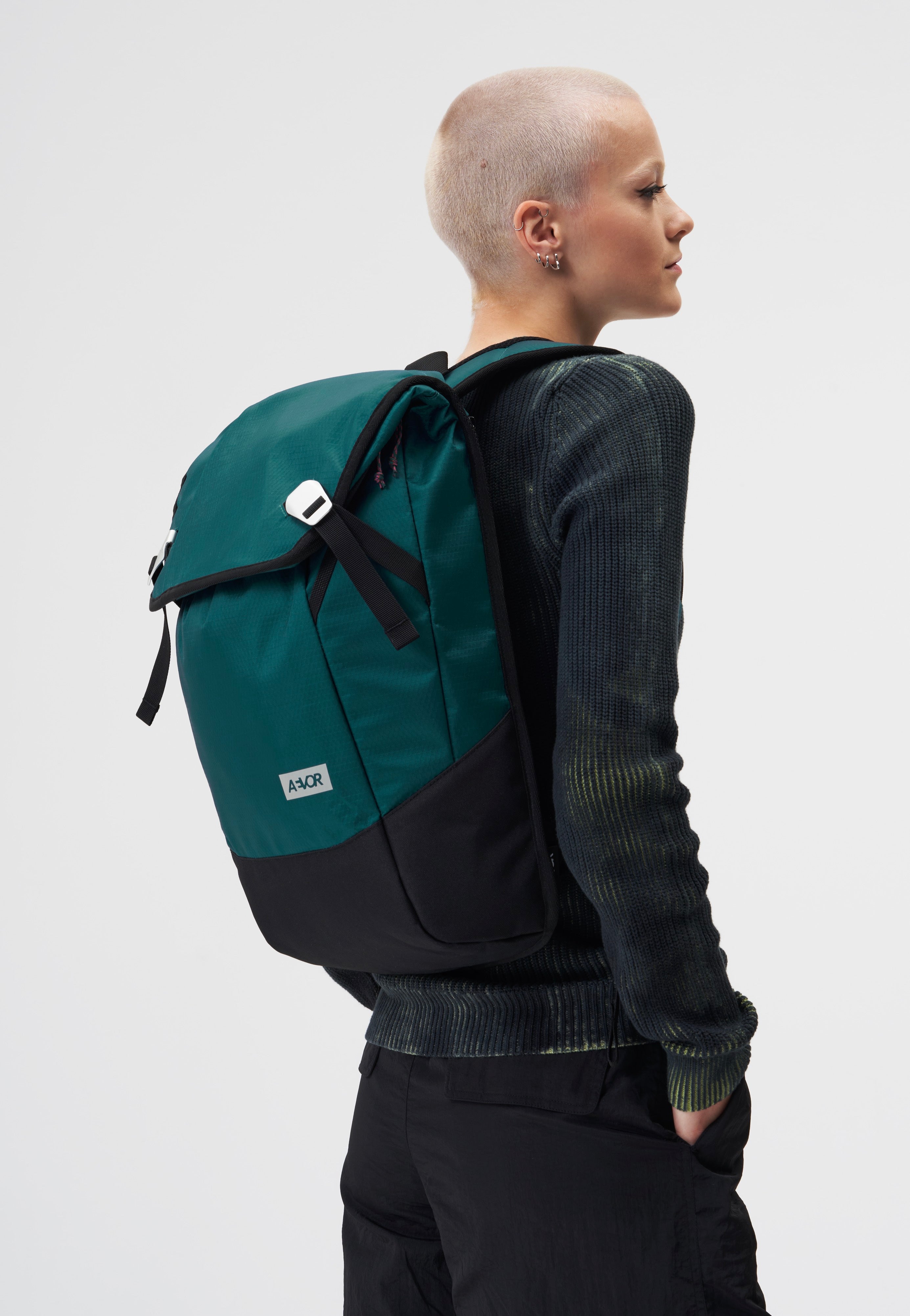 AEVOR Daypack Proof Evergreen Rucksack