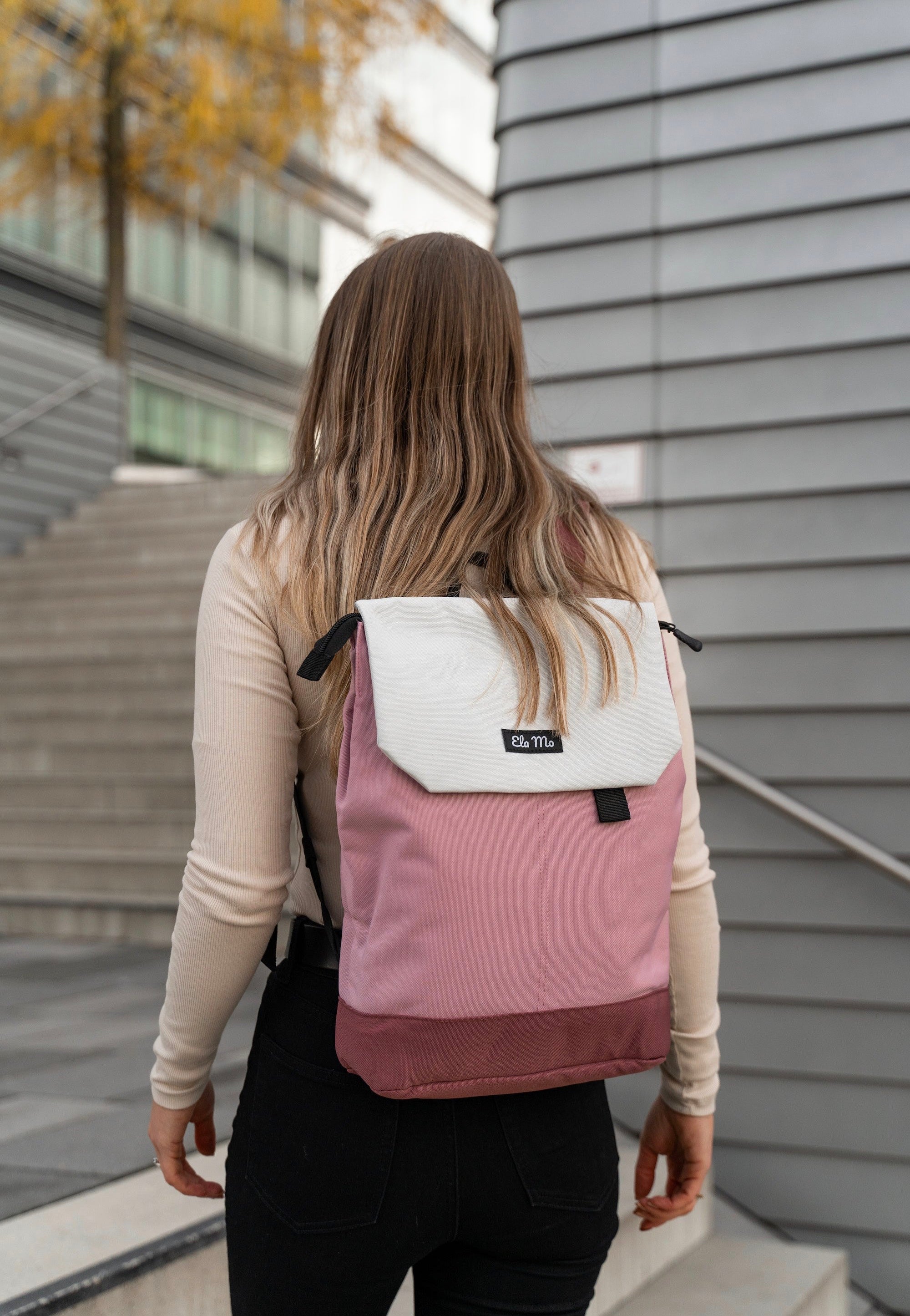Ela Mo Daypack Strawberry Cream Backpack
