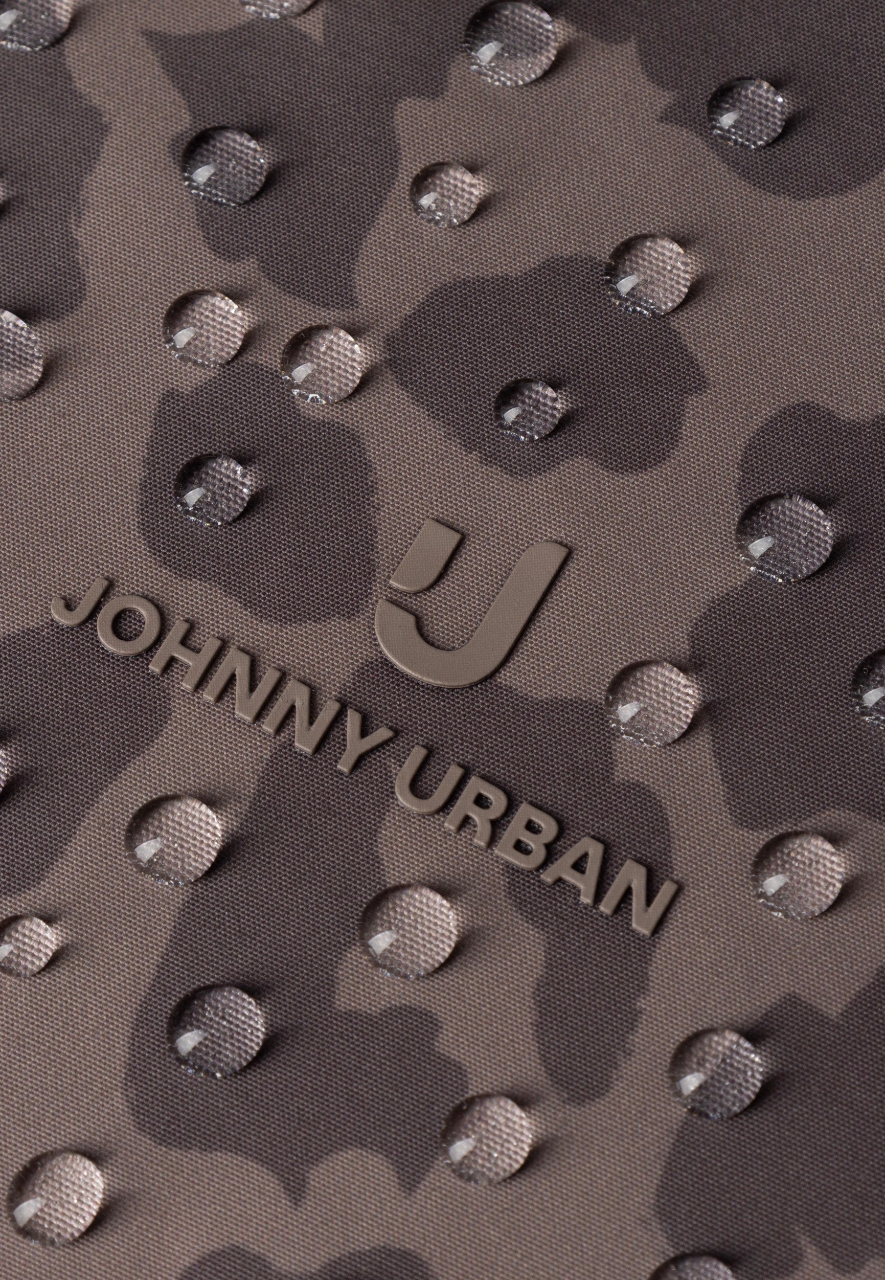 Johnny Urban Cleo Brown Leo Shopper