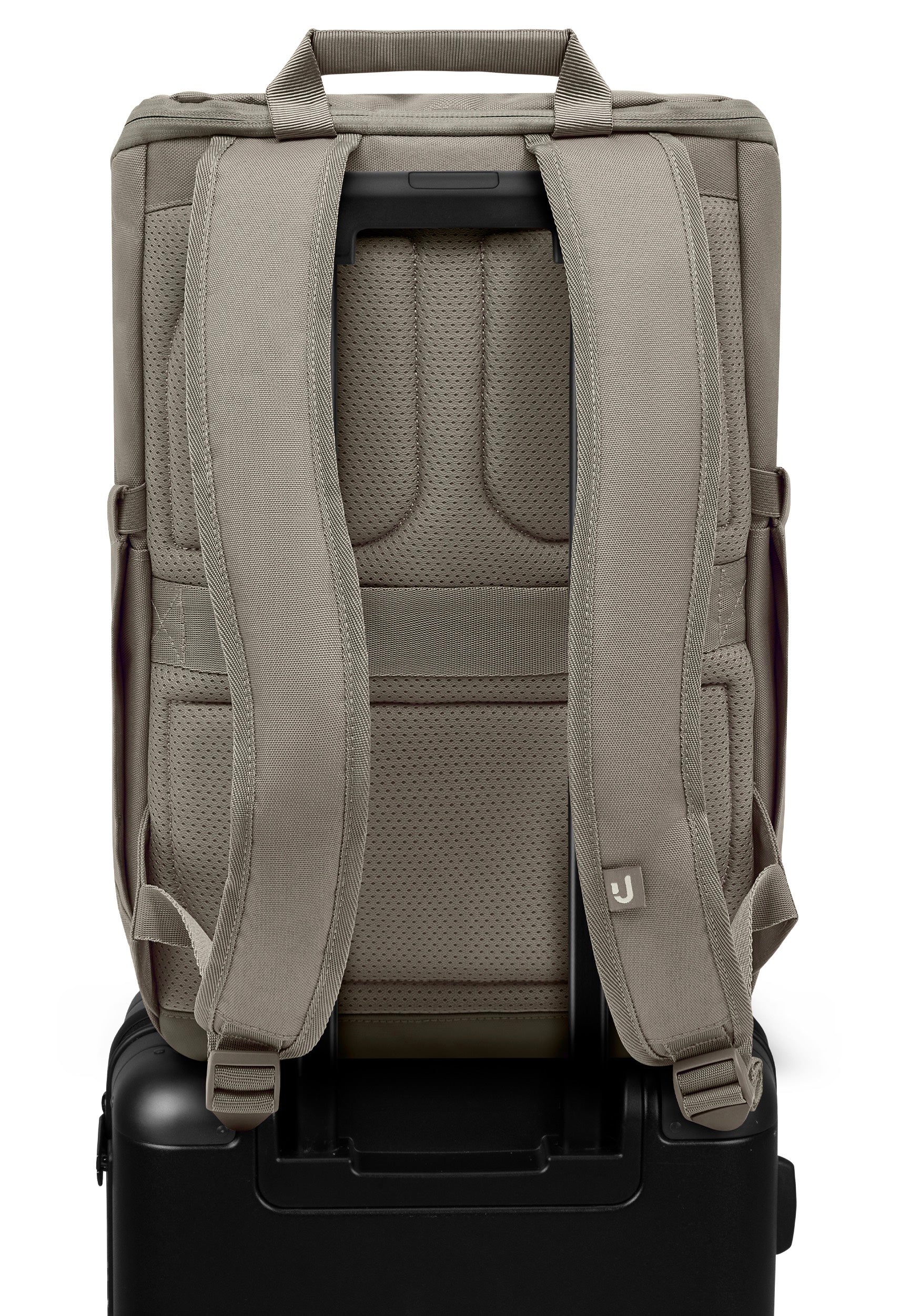 Johnny Urban Finn Medium Desert Grey Backpack