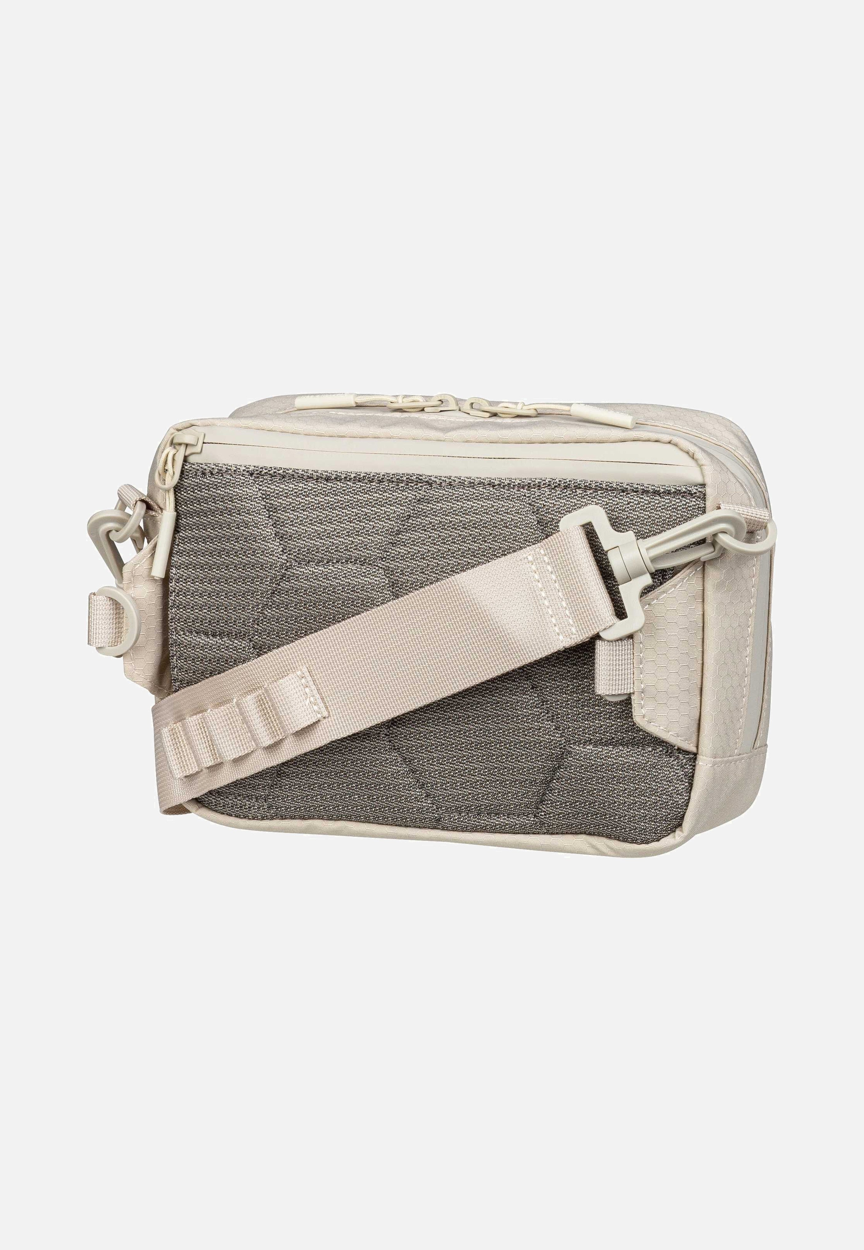 Kapten & Son Banff Chestbag Sandstone Umhängetasche