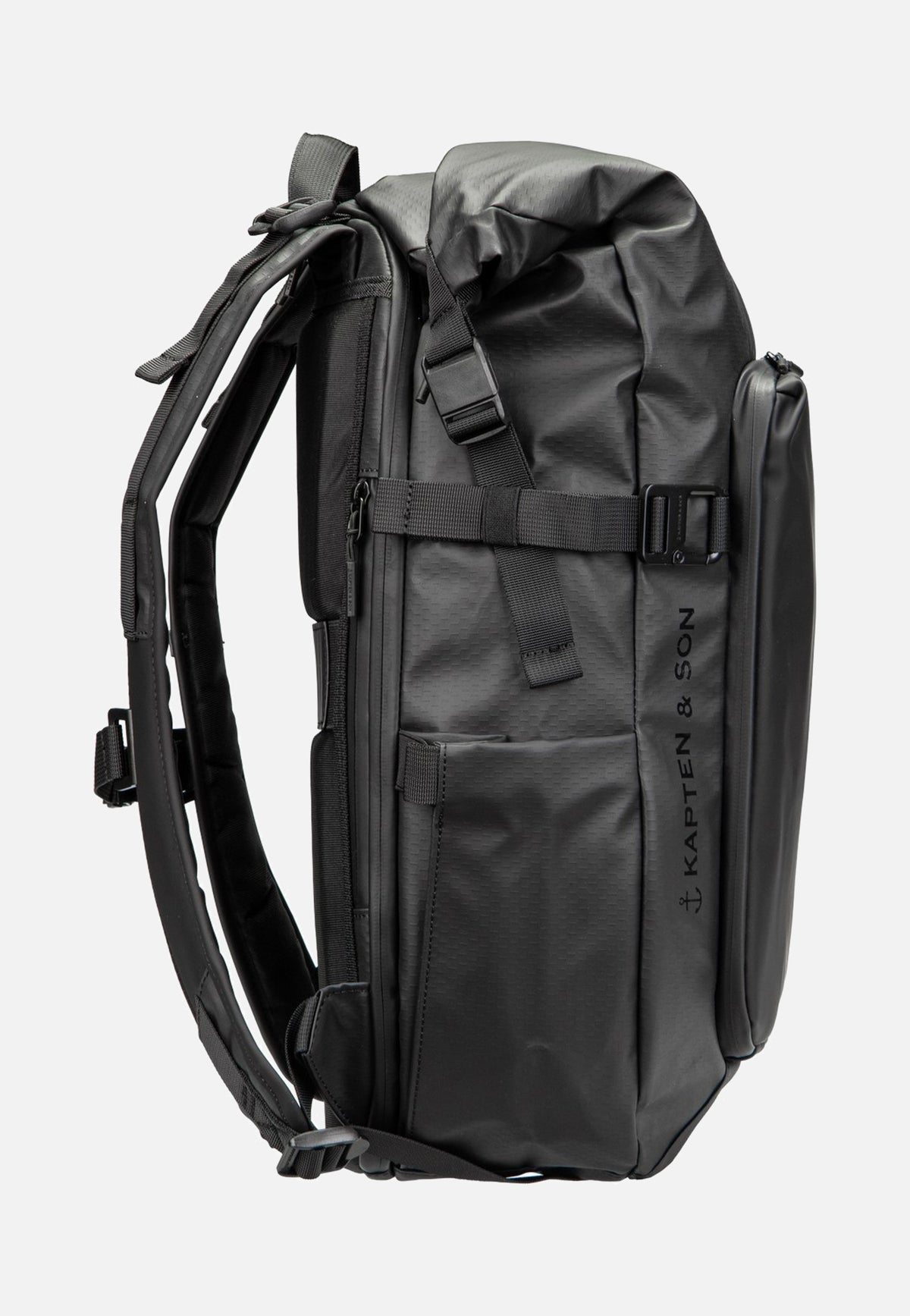 Kapten & Son Lisbon Pro Rolltop S All Black Rucksack