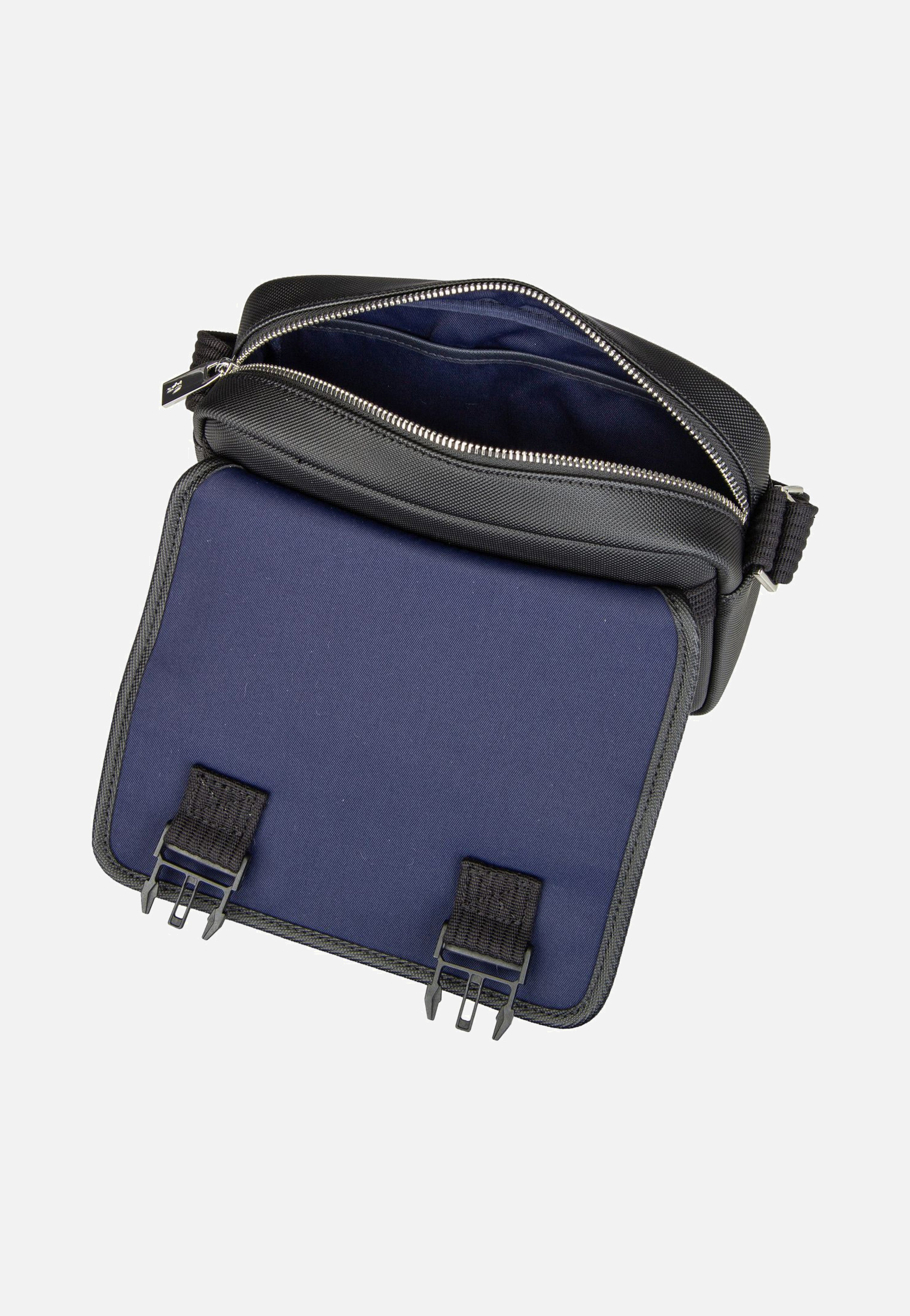 Lacoste Men's Classic MSNG NH4858HC Noir Crossbody Bag