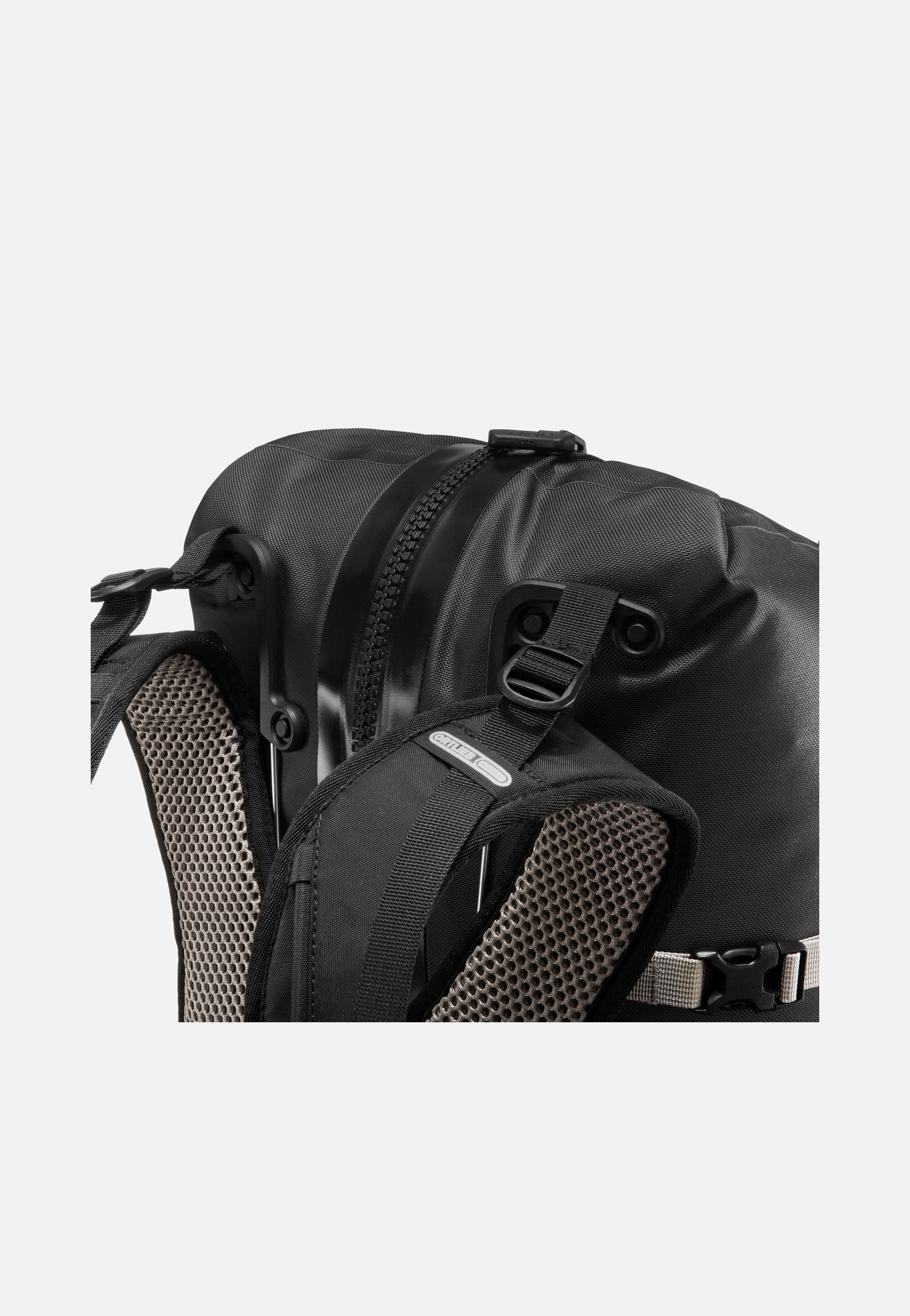 ORTLIEB Atrack 45L Schwarz Travel Rucksack