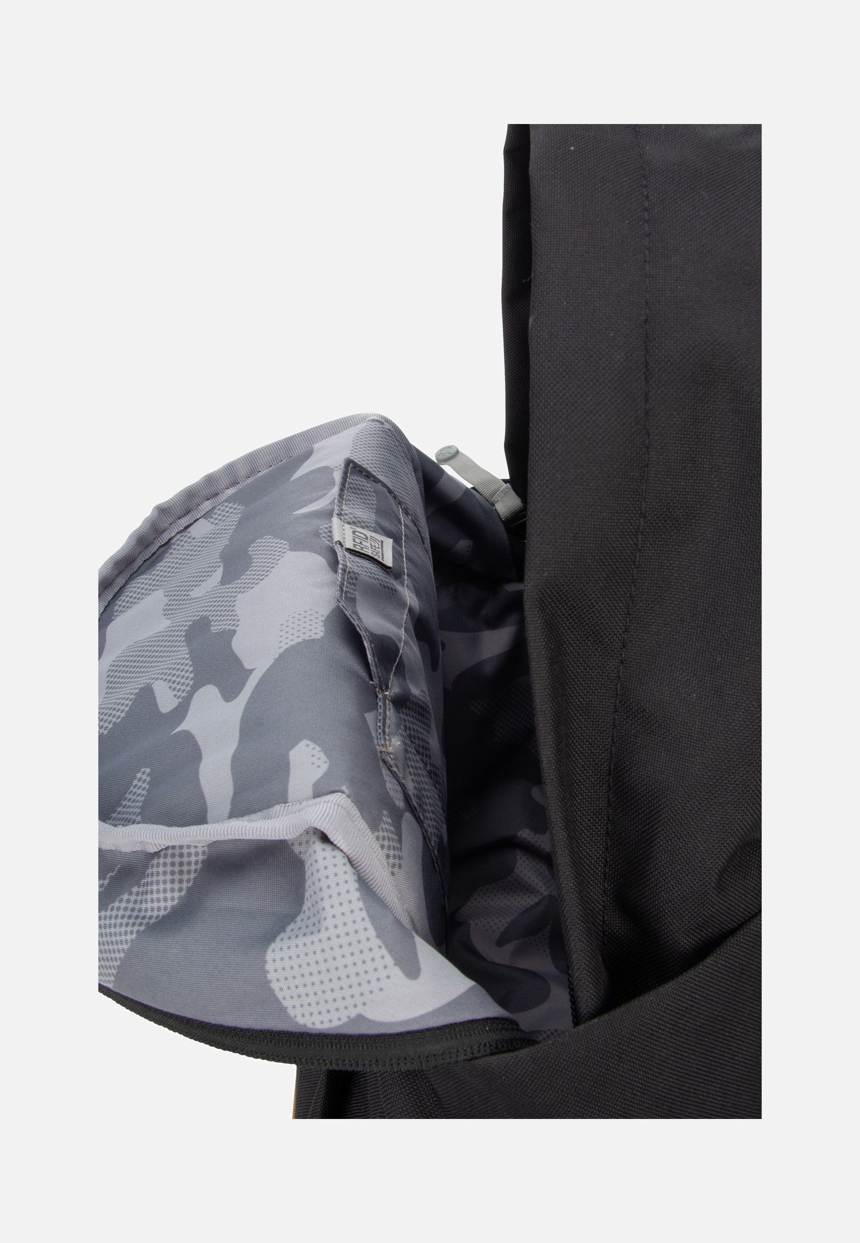 Pacsafe GO 15L Jet Black Rucksack