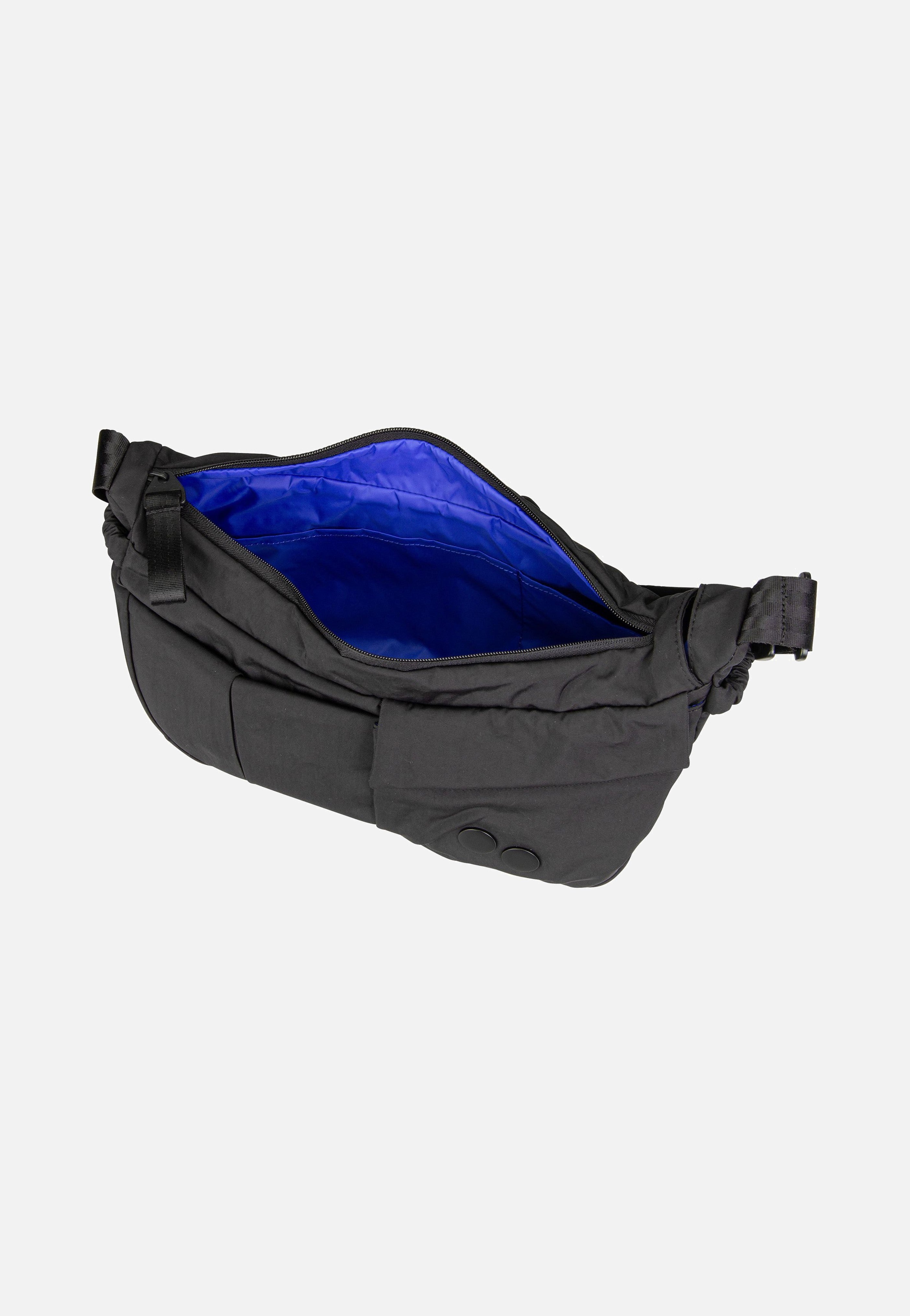 pinqponq Krumm Medium Crinkle Black Umhängetasche