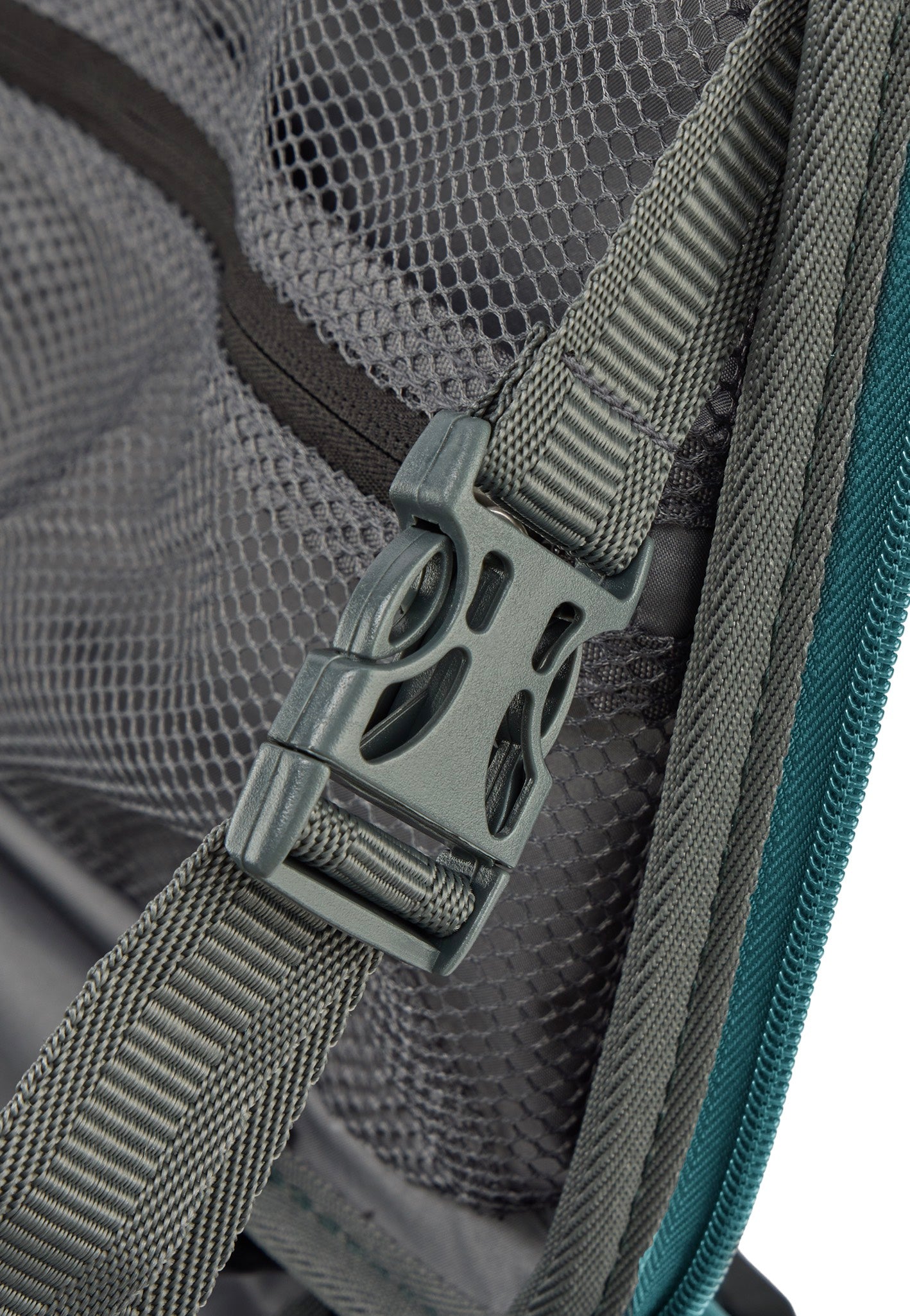 Stratic Novium ML Trolley M Petrol Suitcase