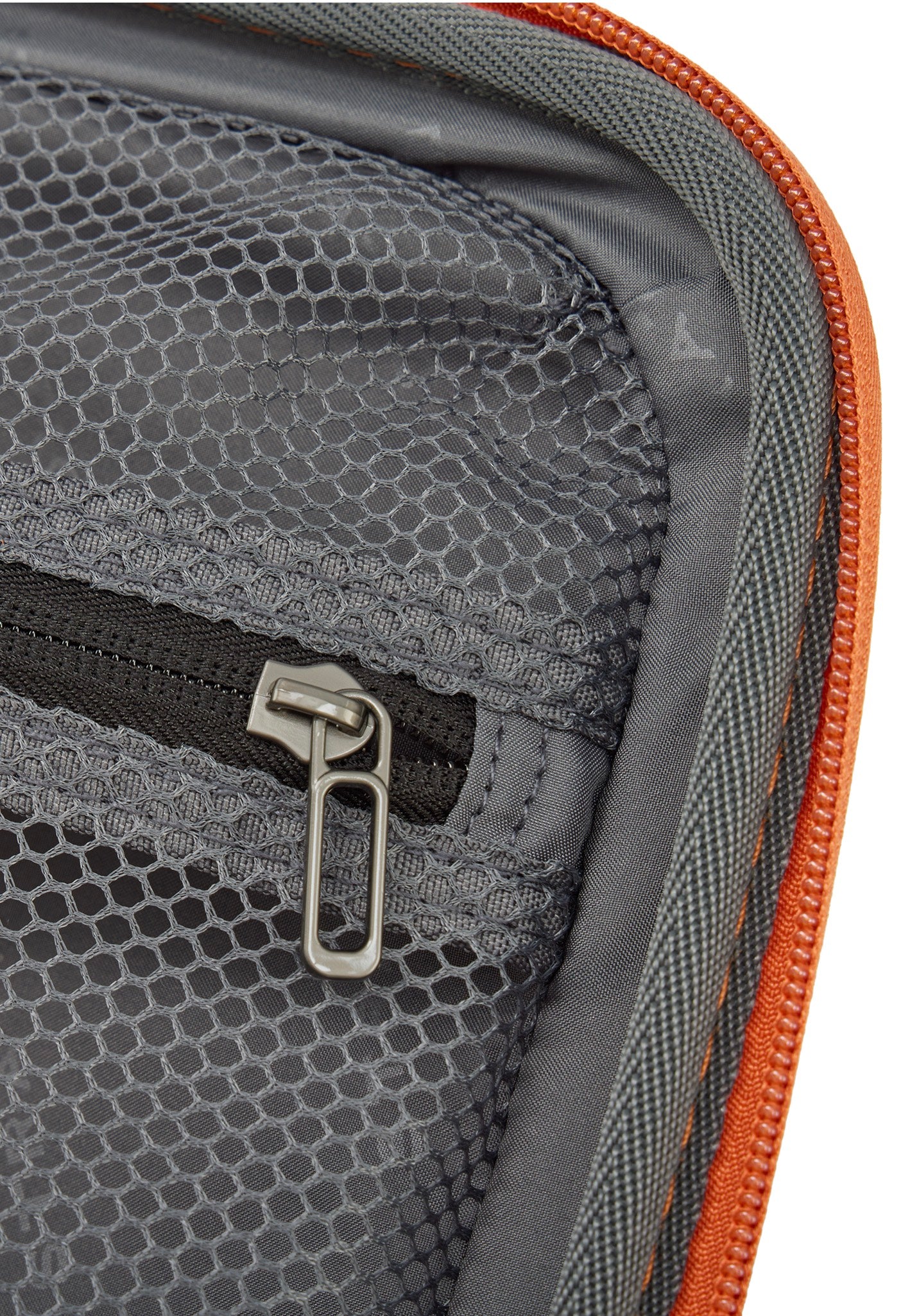 Stratic Novium ML Trolley S Rosso/Clay Suitcase