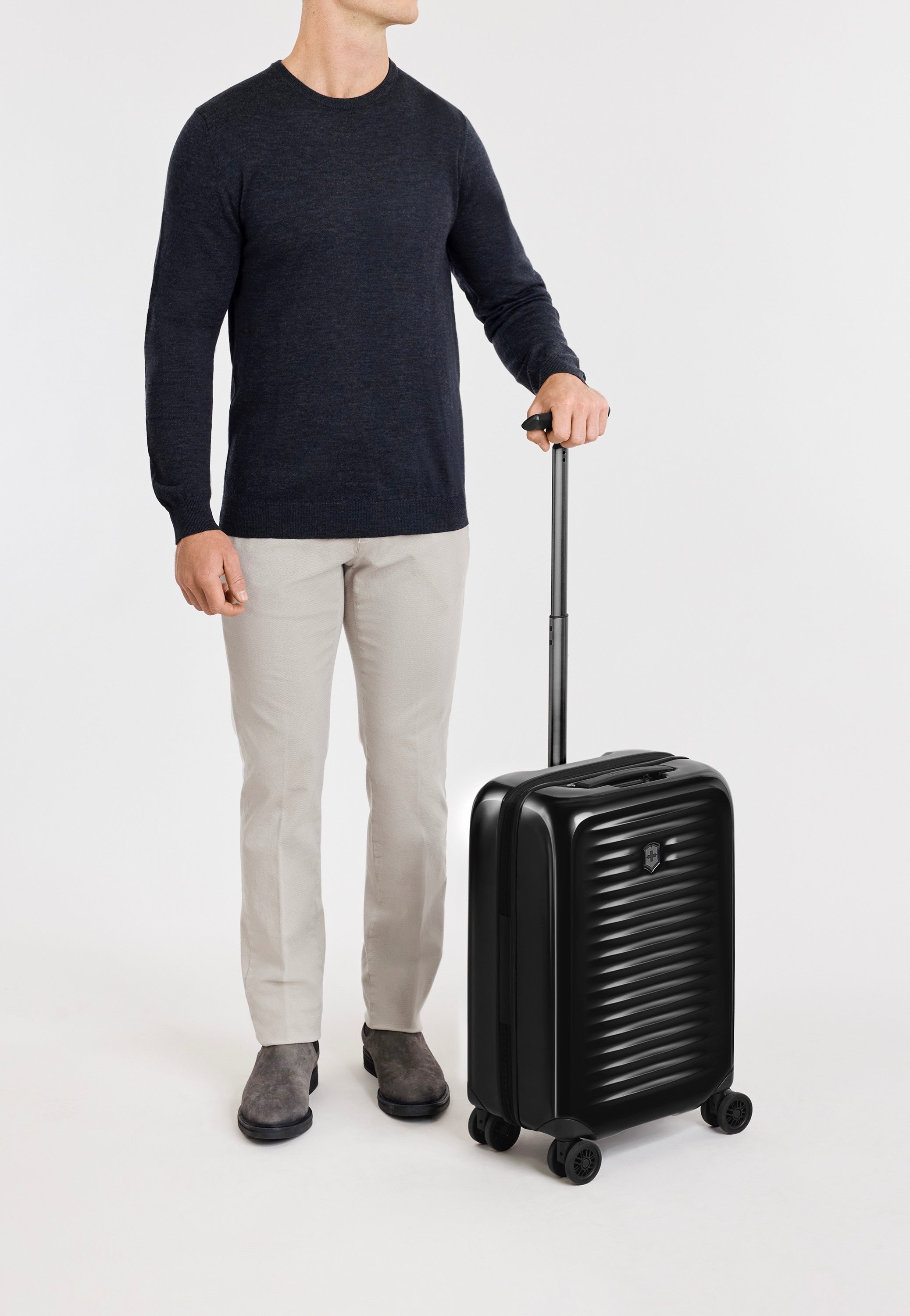 Victorinox Airox Frequent Flyer Hardside Carry-On Black Koffer