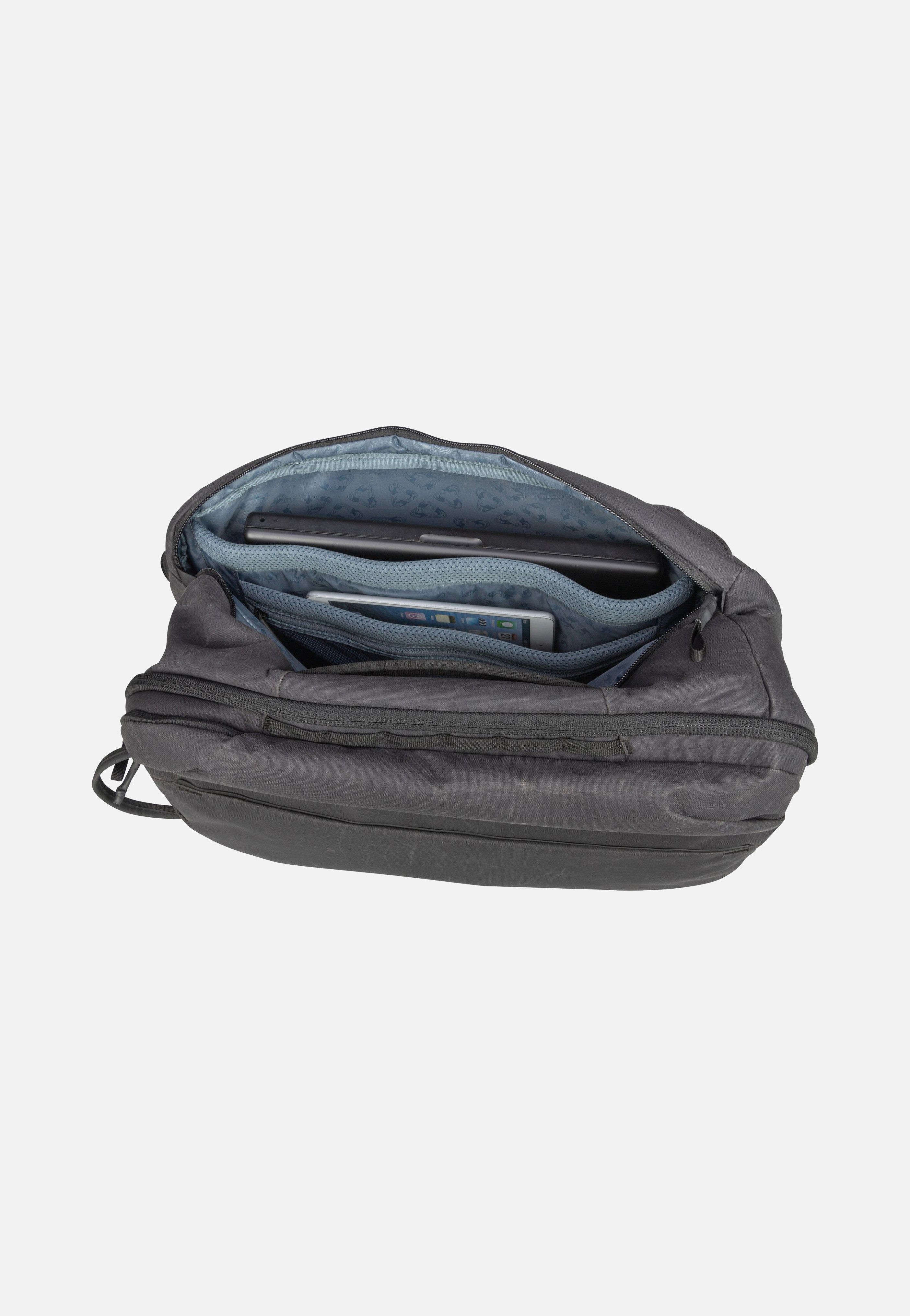 Thule Aion 40L + Travel Rucksack