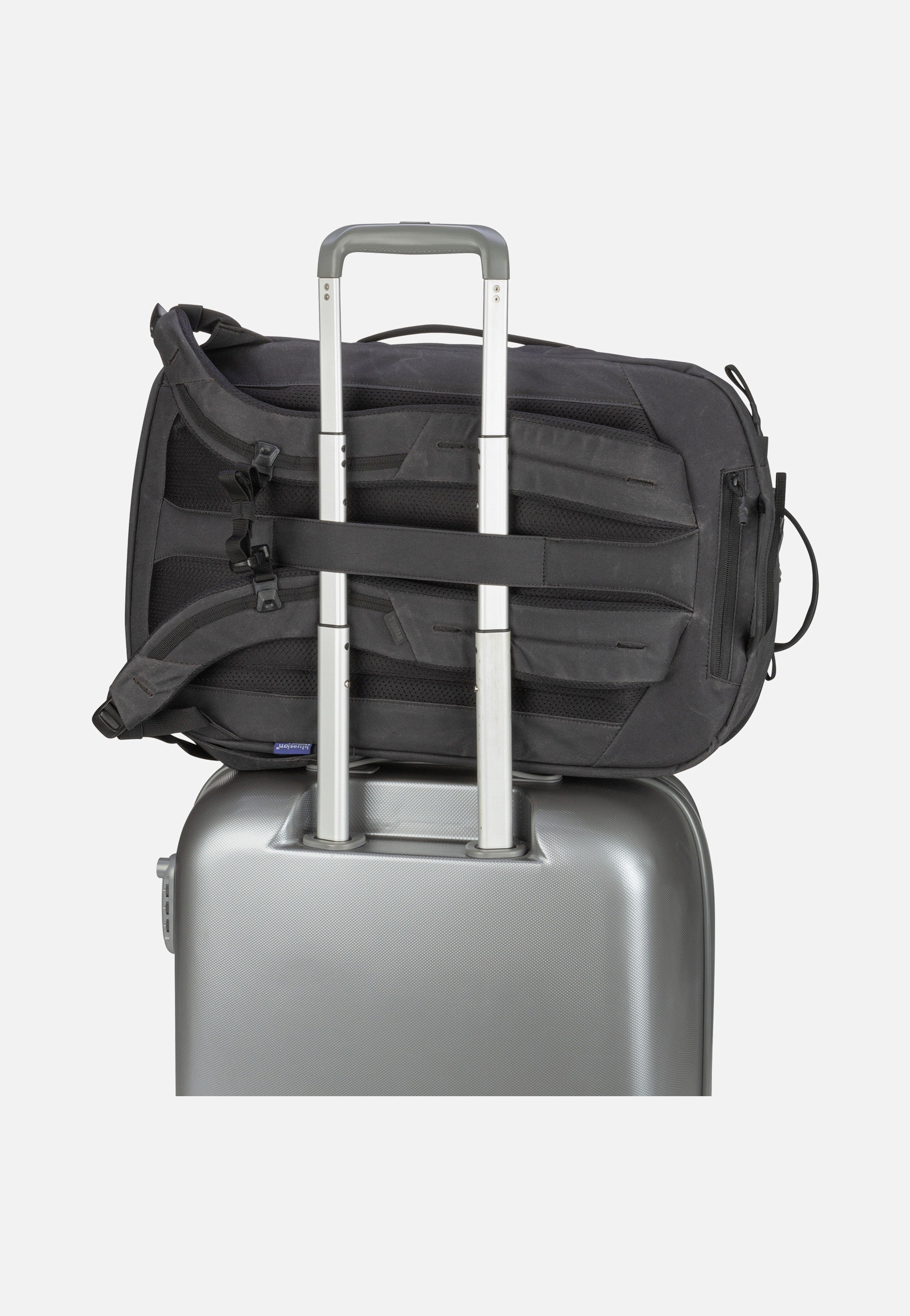 Thule Aion 40L + Travel Rucksack