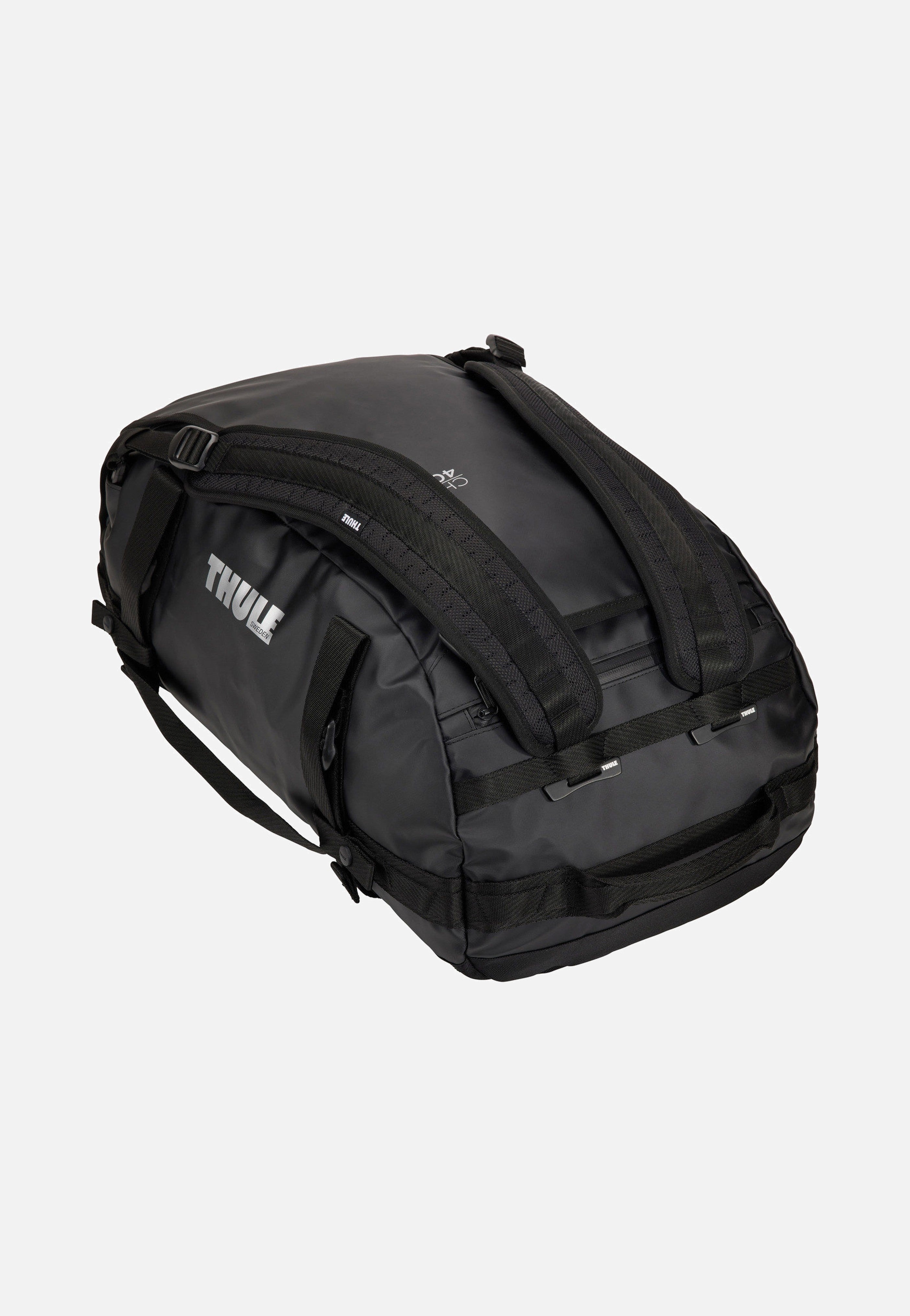 Thule Chasm 40L Black Dufflebag