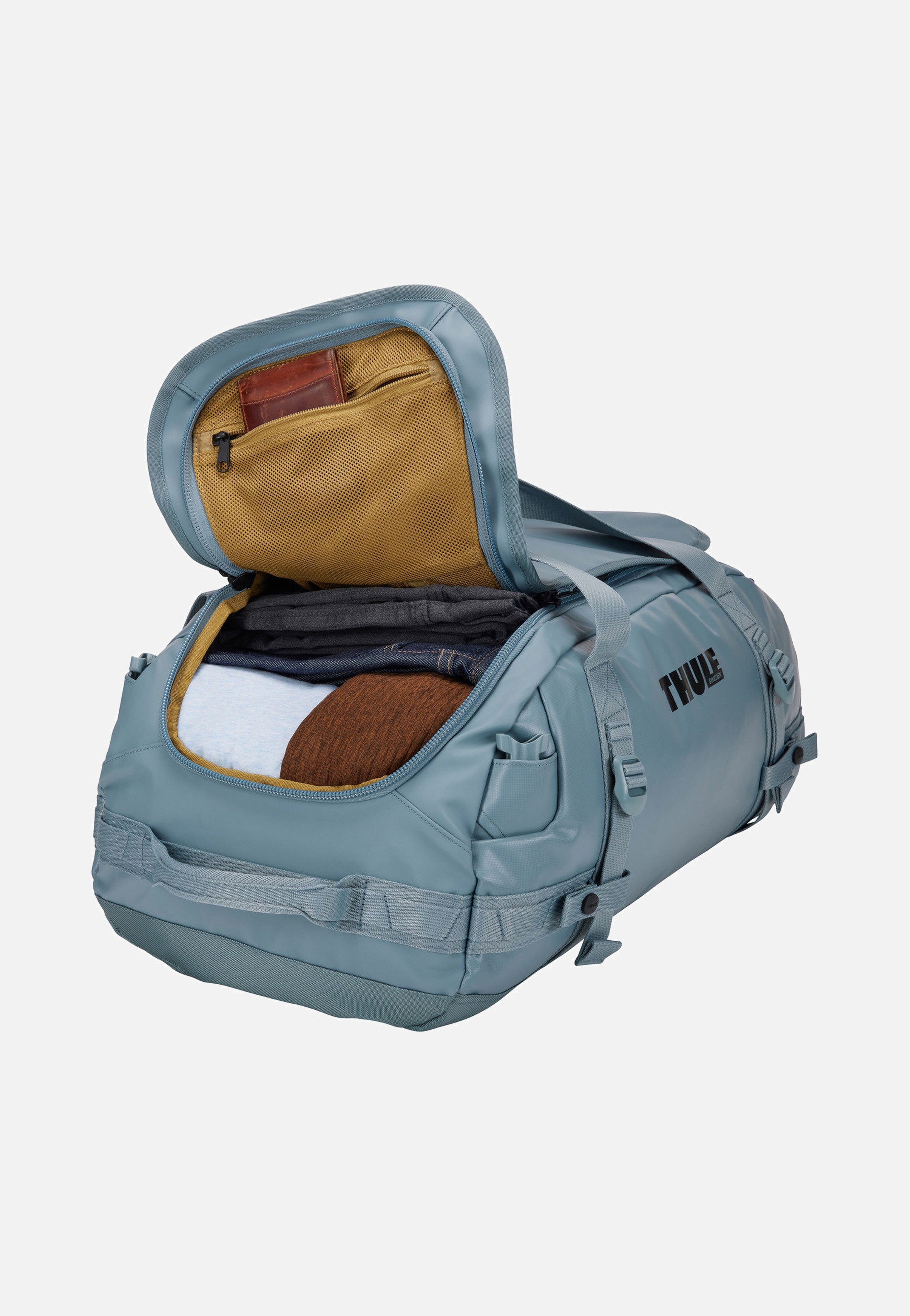 Thule Chasm 40L Pond Gray Dufflebag