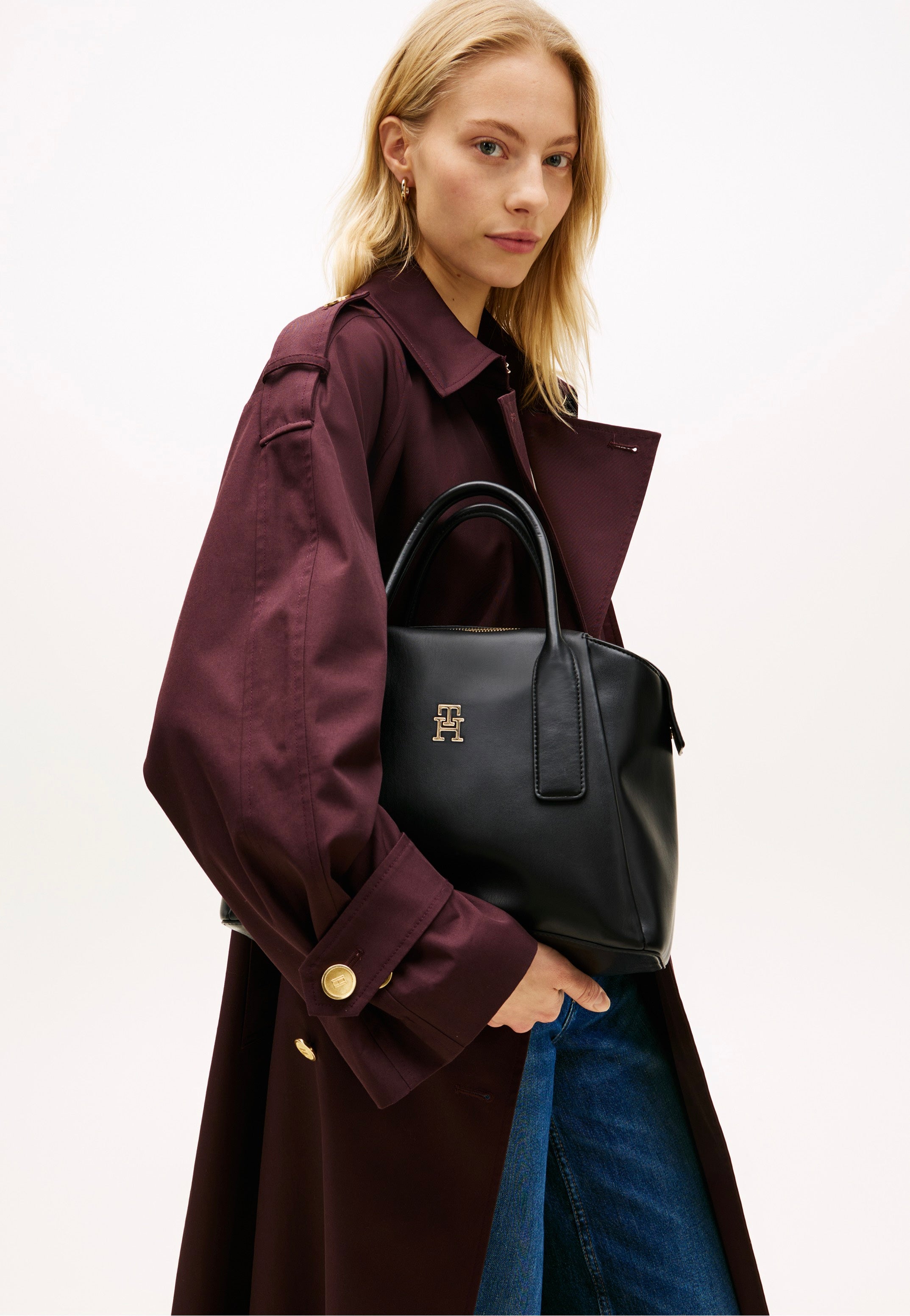 Tommy Hilfiger TH Essential Satchel Black Satchel