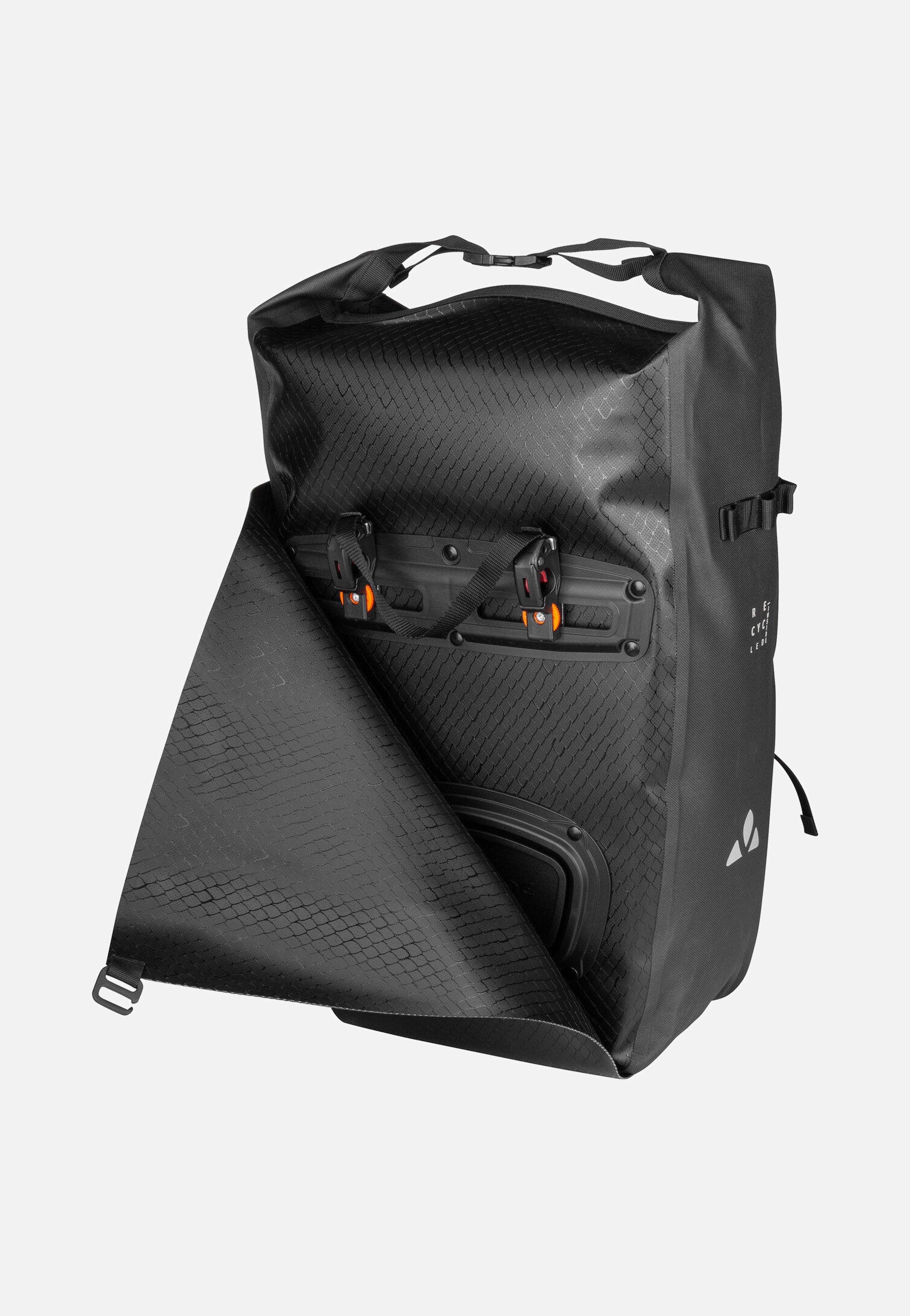 Vaude Aqua Transformer 26 Black Bag