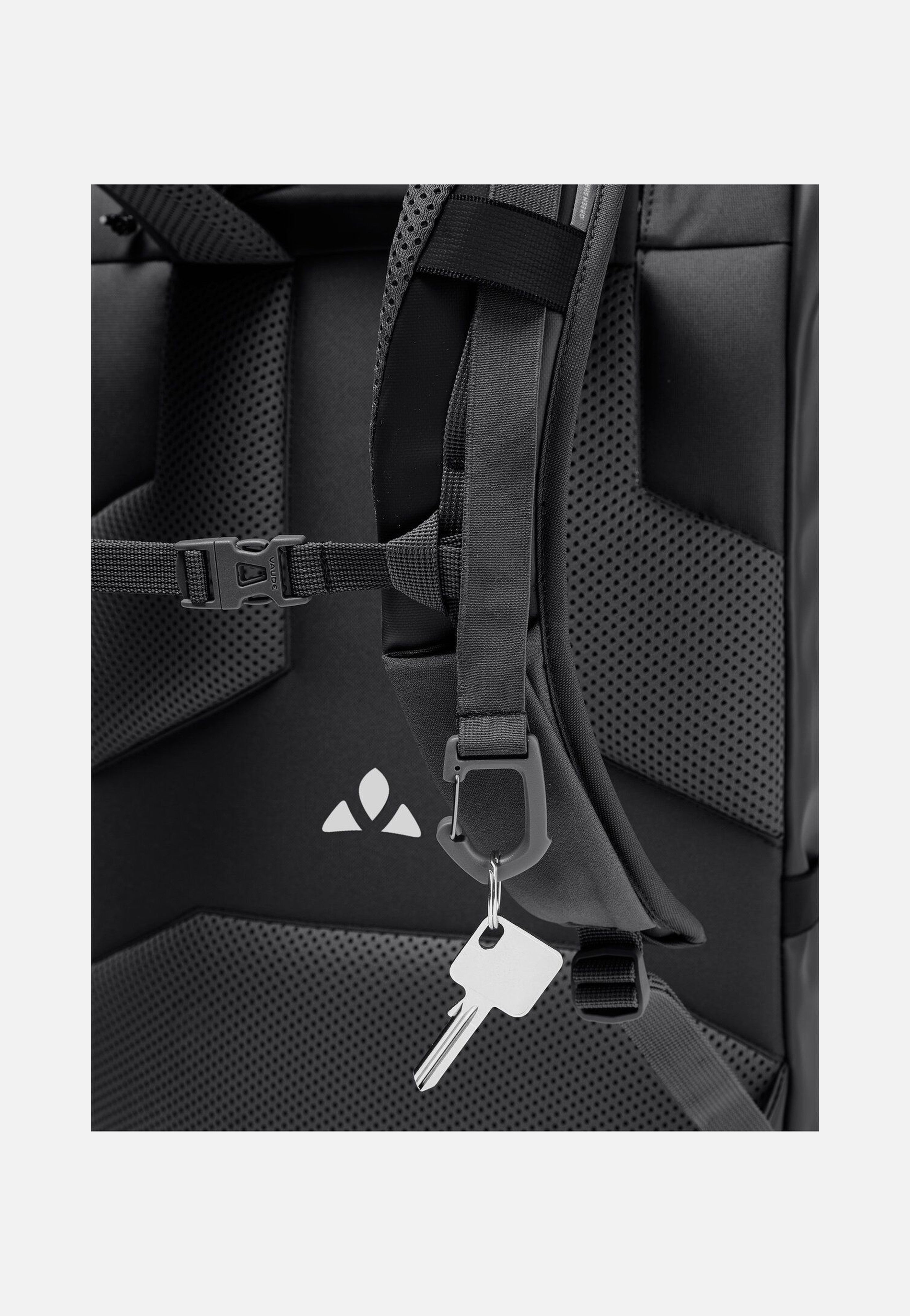 Vaude Mineo 23 Black Rolltop Rucksack