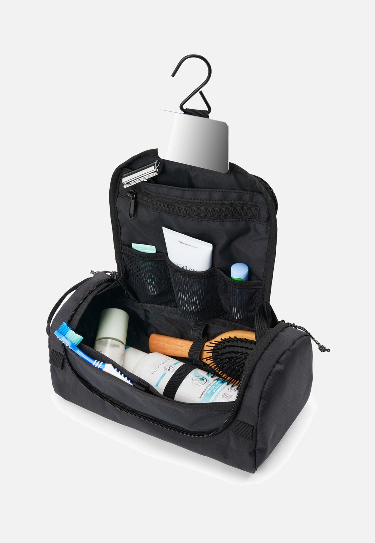 AEVOR Wash Pack Proof Black Kulturbeutel