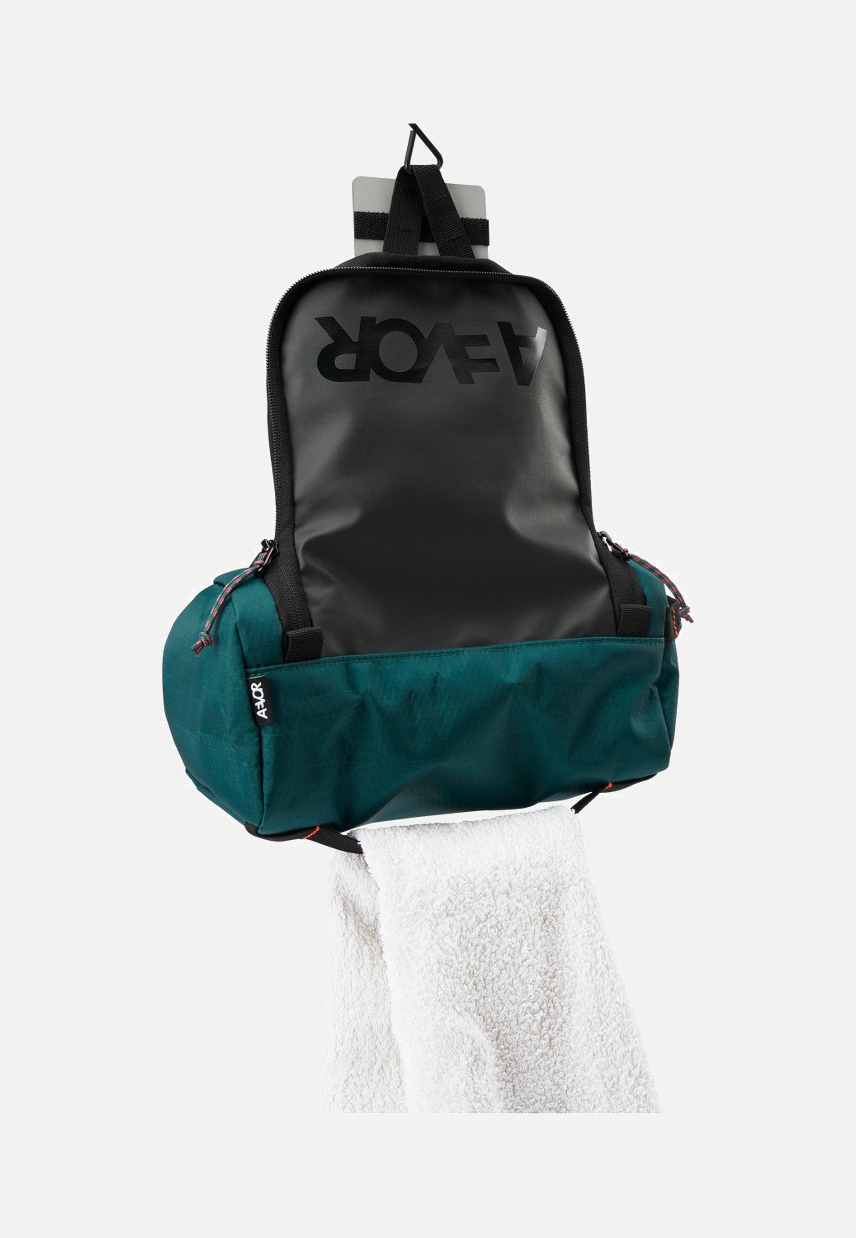 AEVOR Wash Pack Proof Evergreen Kulturbeutel