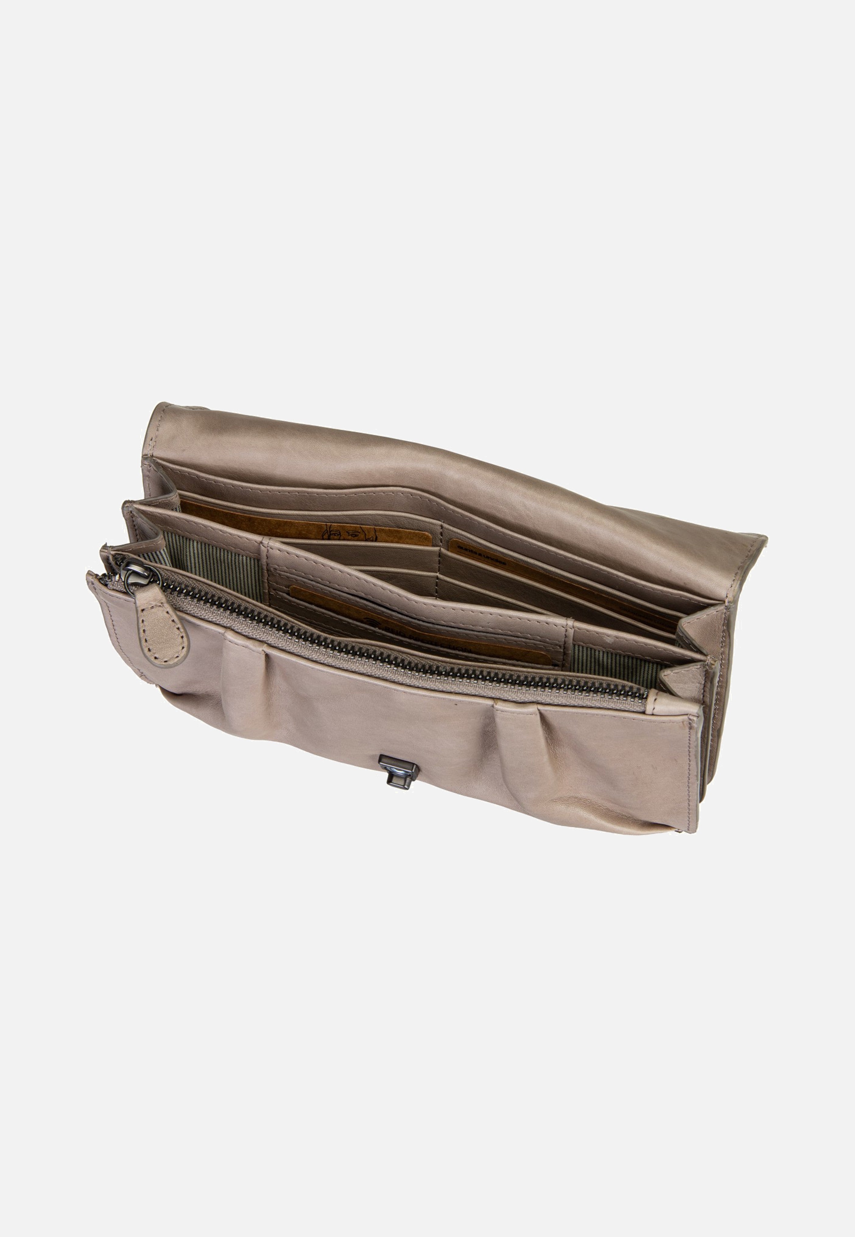 aunts & uncles Mabel Roasted Cashew Wallet