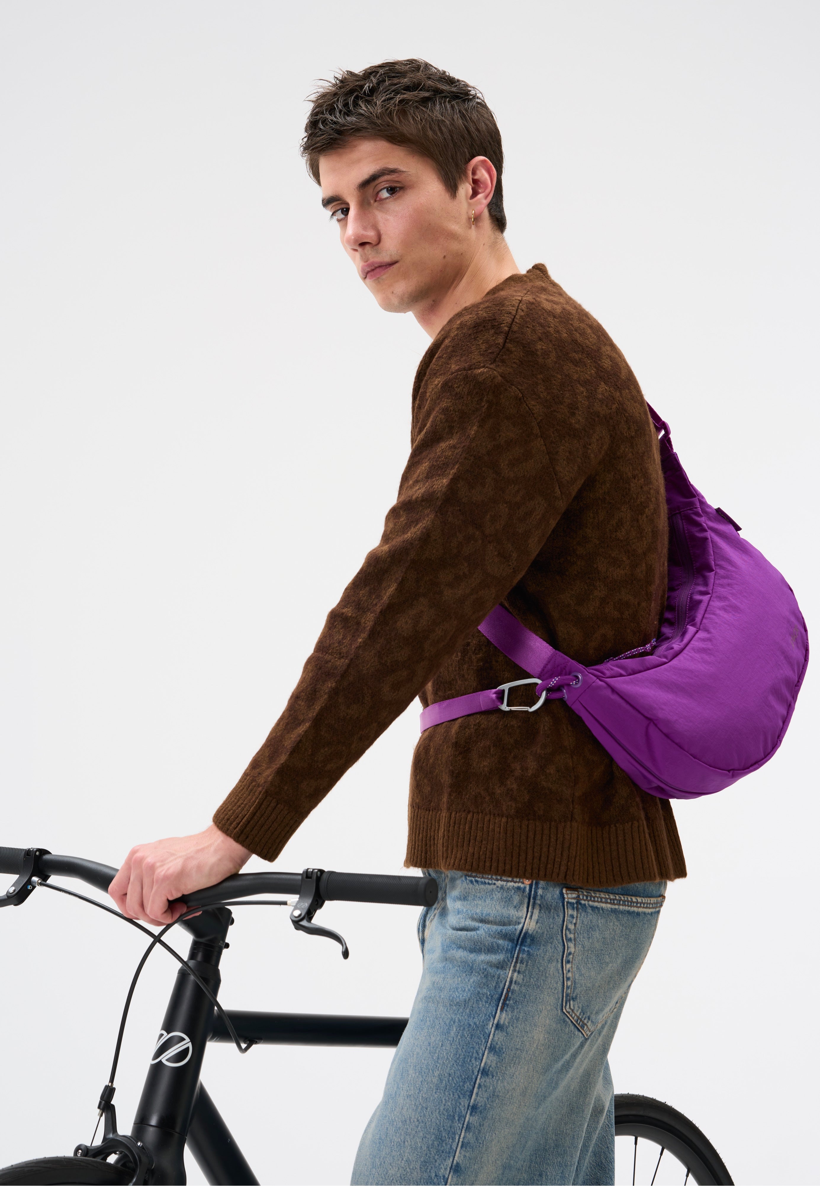 AEVOR Sling Bag Electric Fuchsia Sling Bag