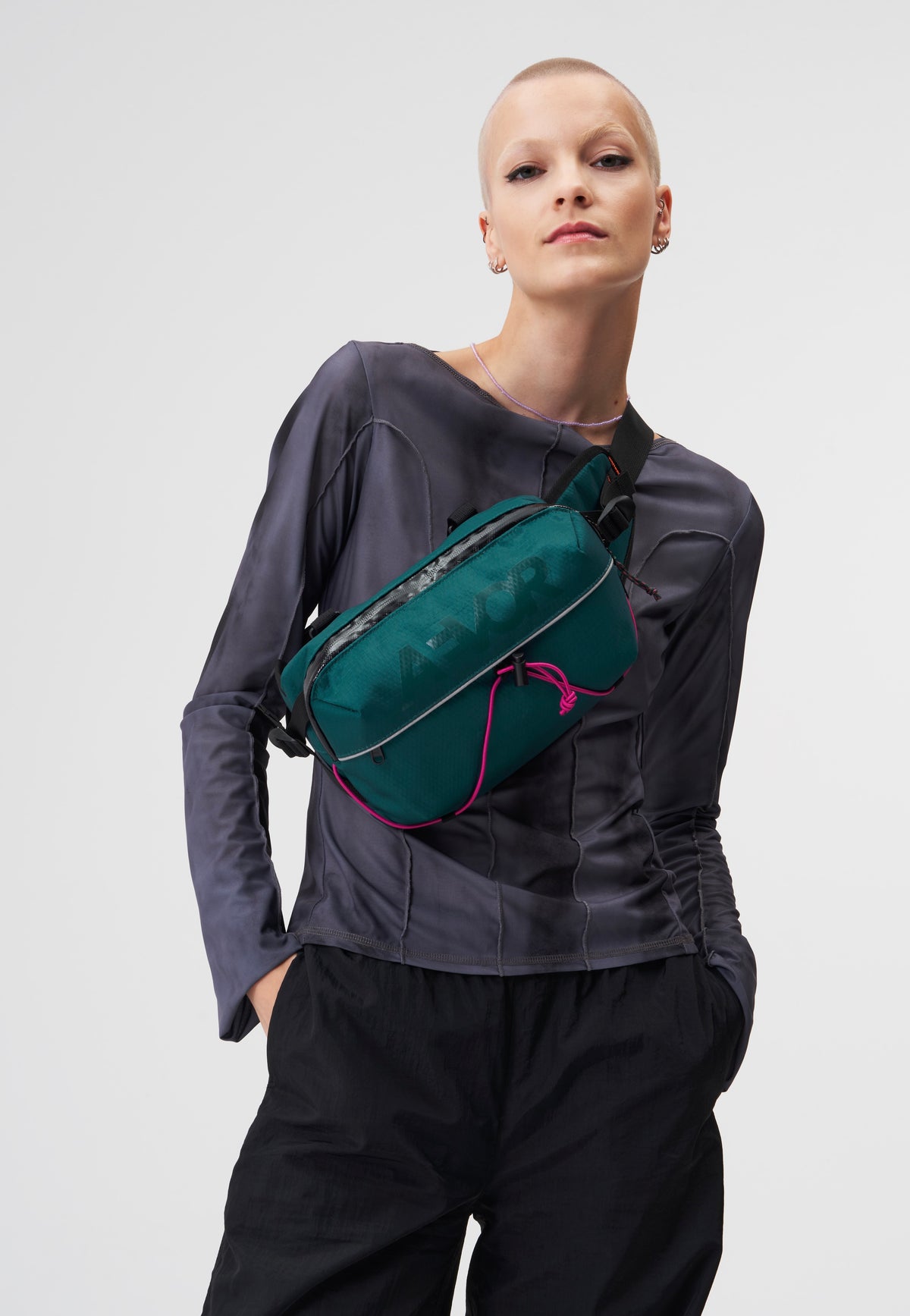 AEVOR Bar Bag Proof Evergreen Lenkertasche