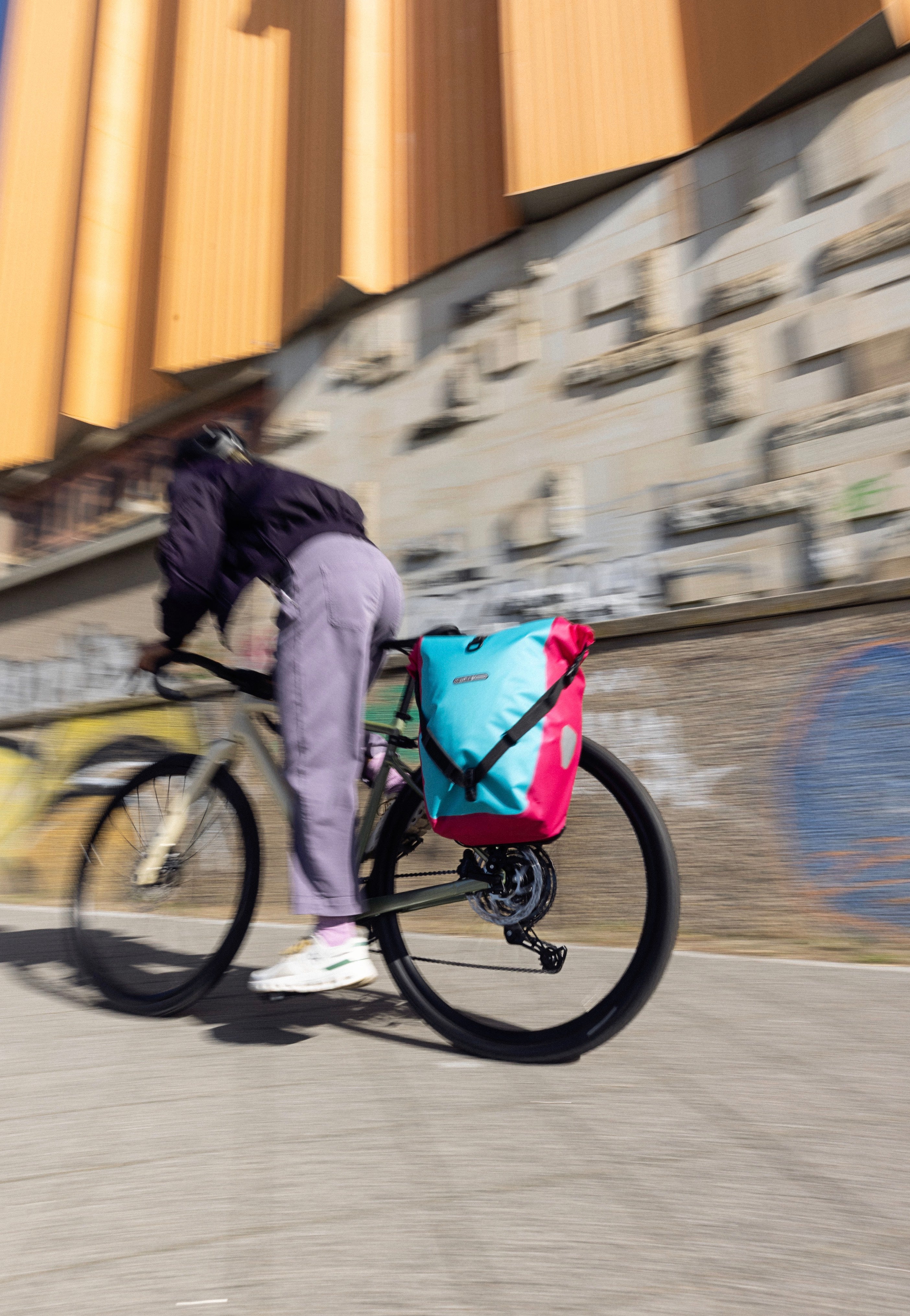 ORTLIEB Back-Roller Cyber QL2.1 Cyber Blue/Pink Fahrradtasche
