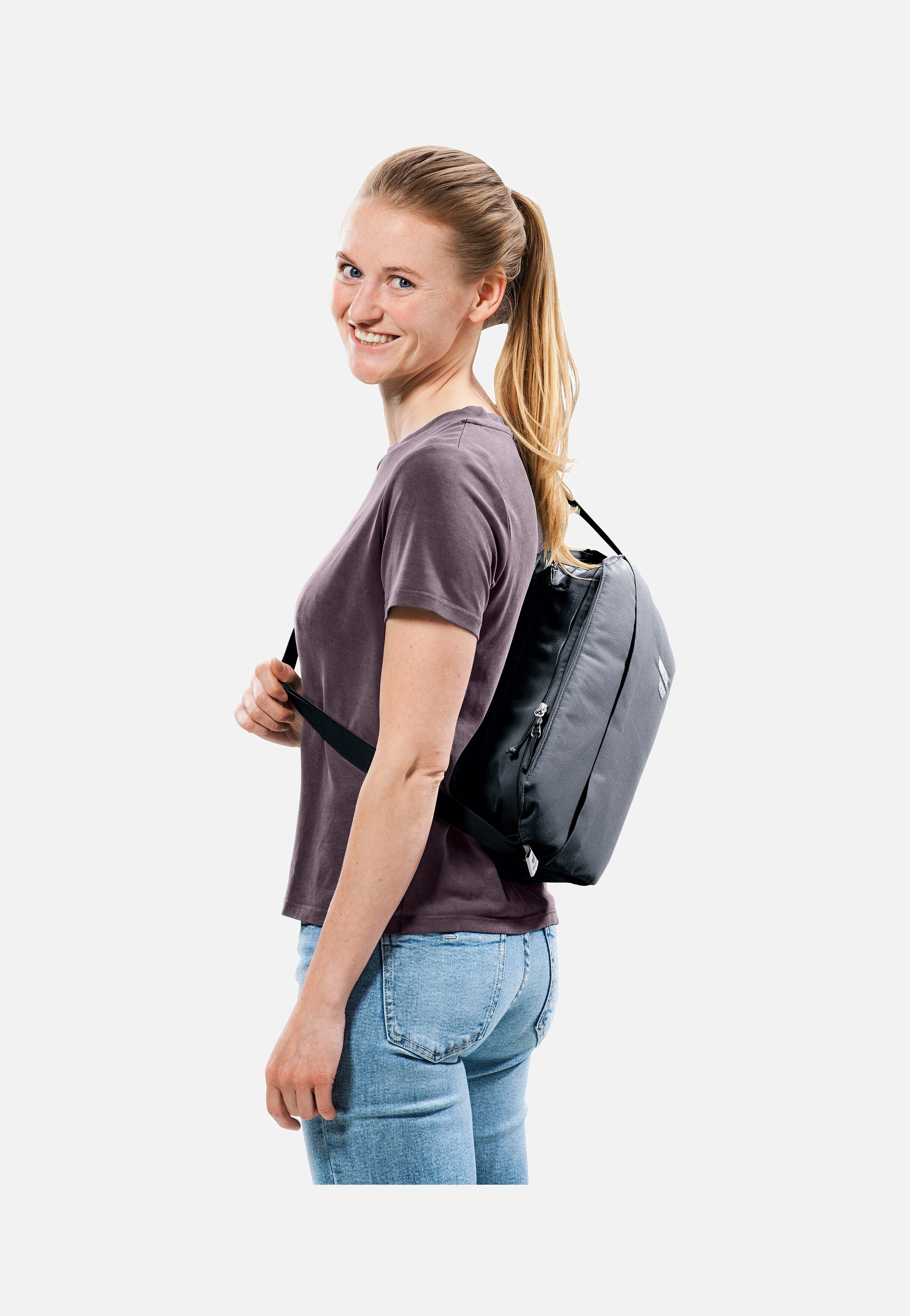 Deuter Passway 4+1 Black Umhängetasche
