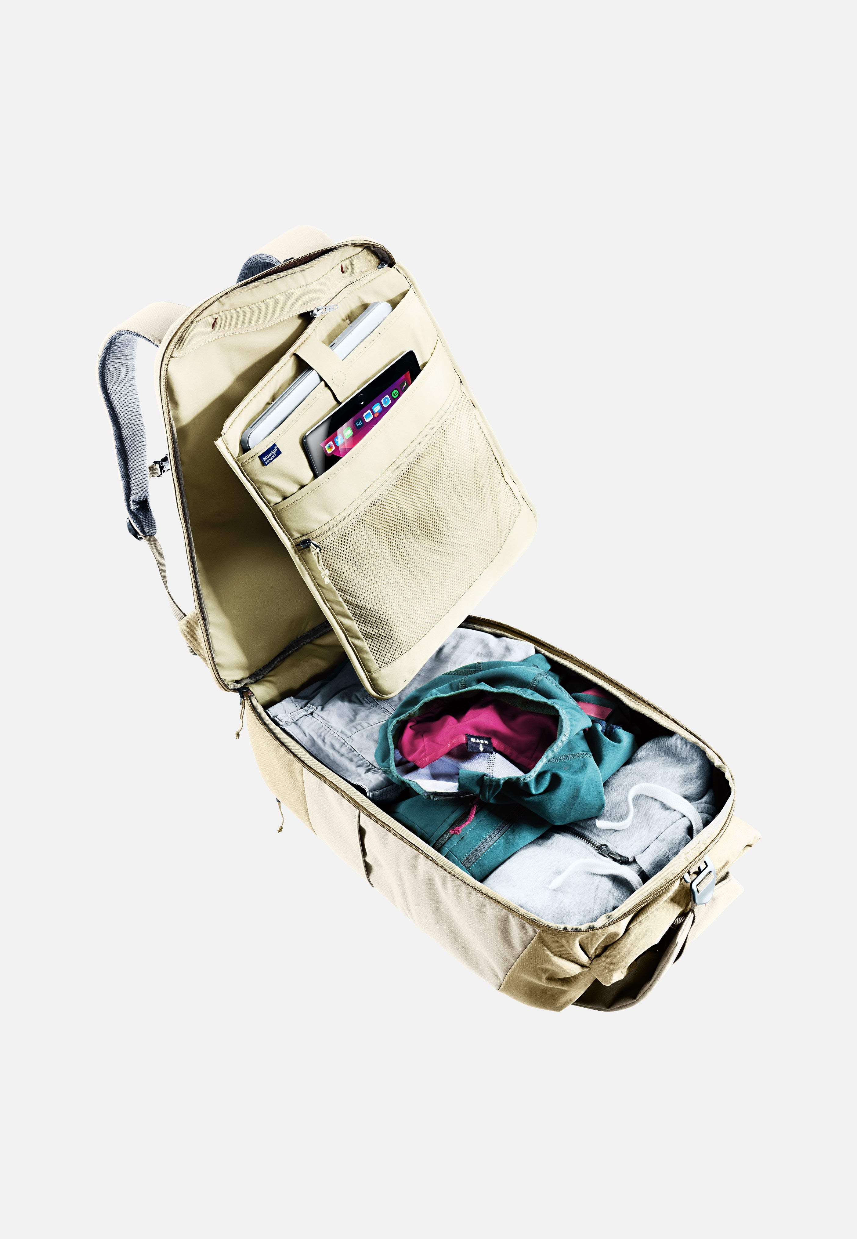 Deuter Utilion 30 Bone/Desert Travel Rucksack