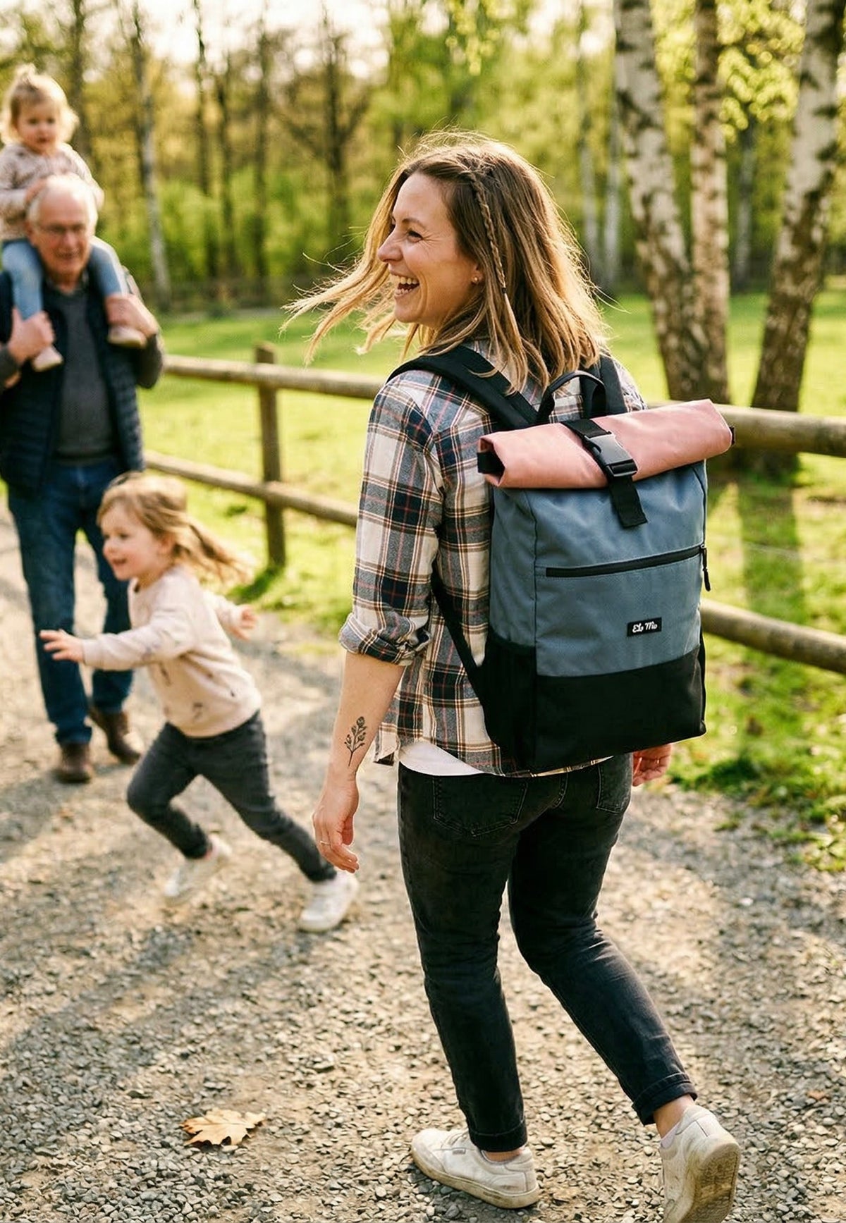 Ela Mo Rolltop Salmon Rolltop Backpack