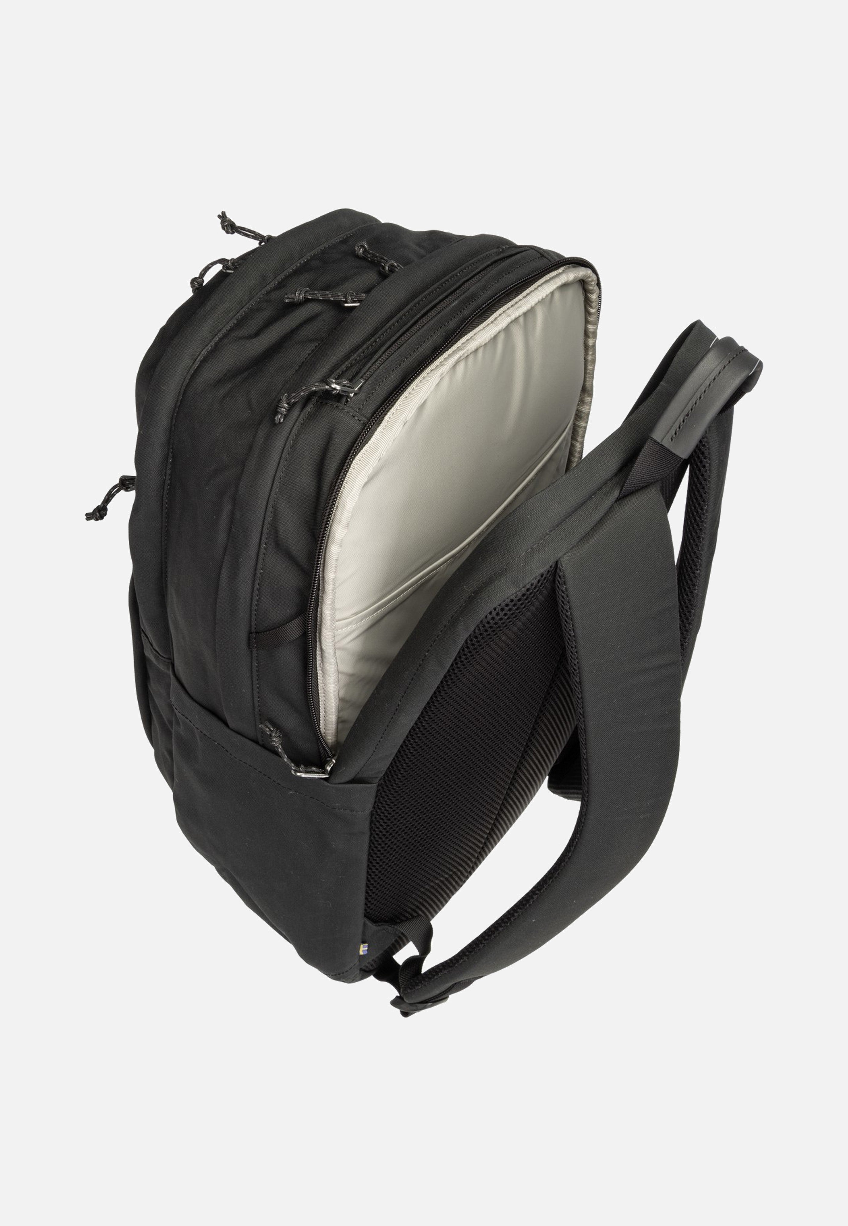 Fjällräven Räven 28 Black/Black Rucksack
