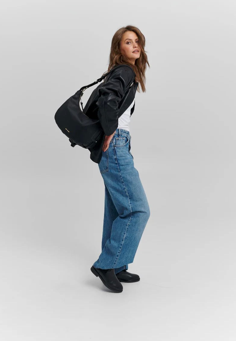 Hey Marly Lifetime Sister M Black Hobo Bag