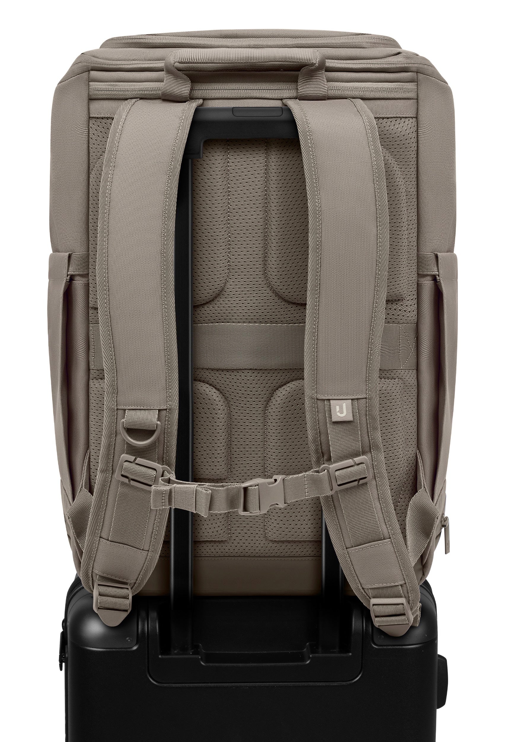 Johnny Urban Finn Large Desert Grey Rucksack