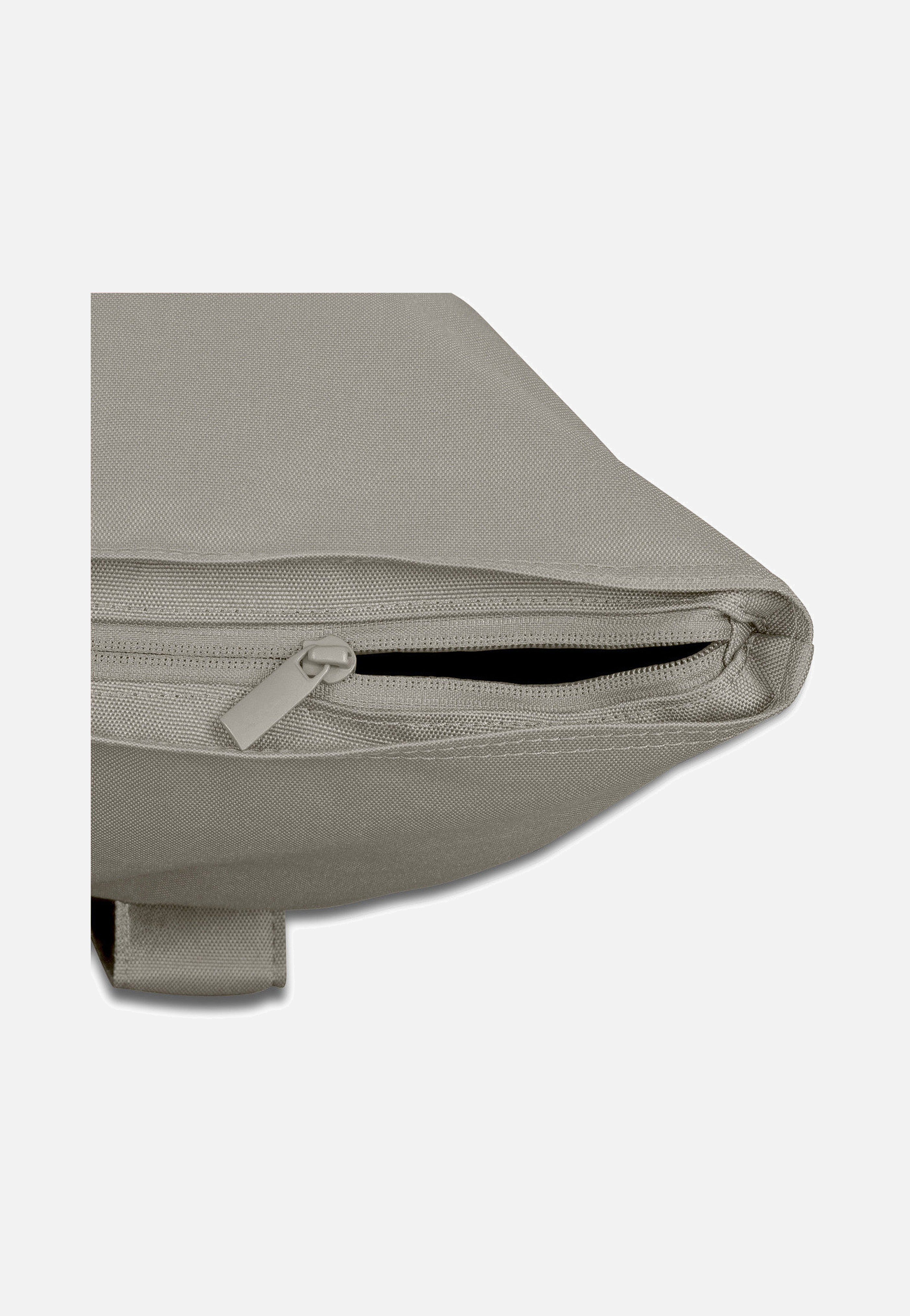 Johnny Urban Robin Large Wüstengrau Rolltop Rucksack
