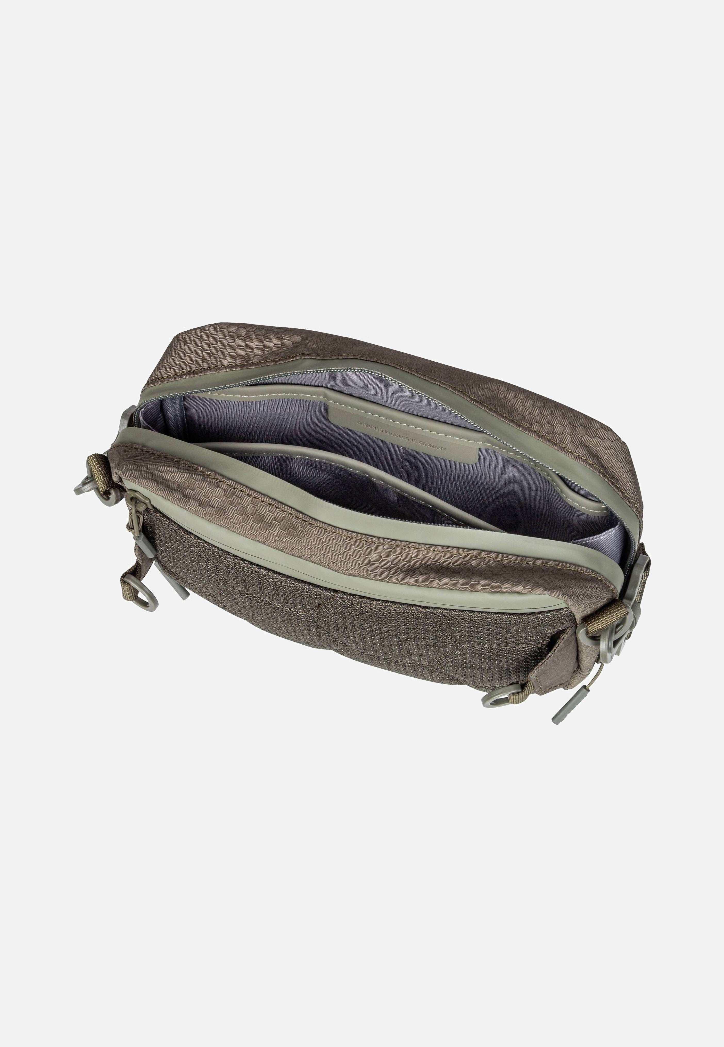 Kapten & Son Banff Chestbag Forest Green Umhängetasche