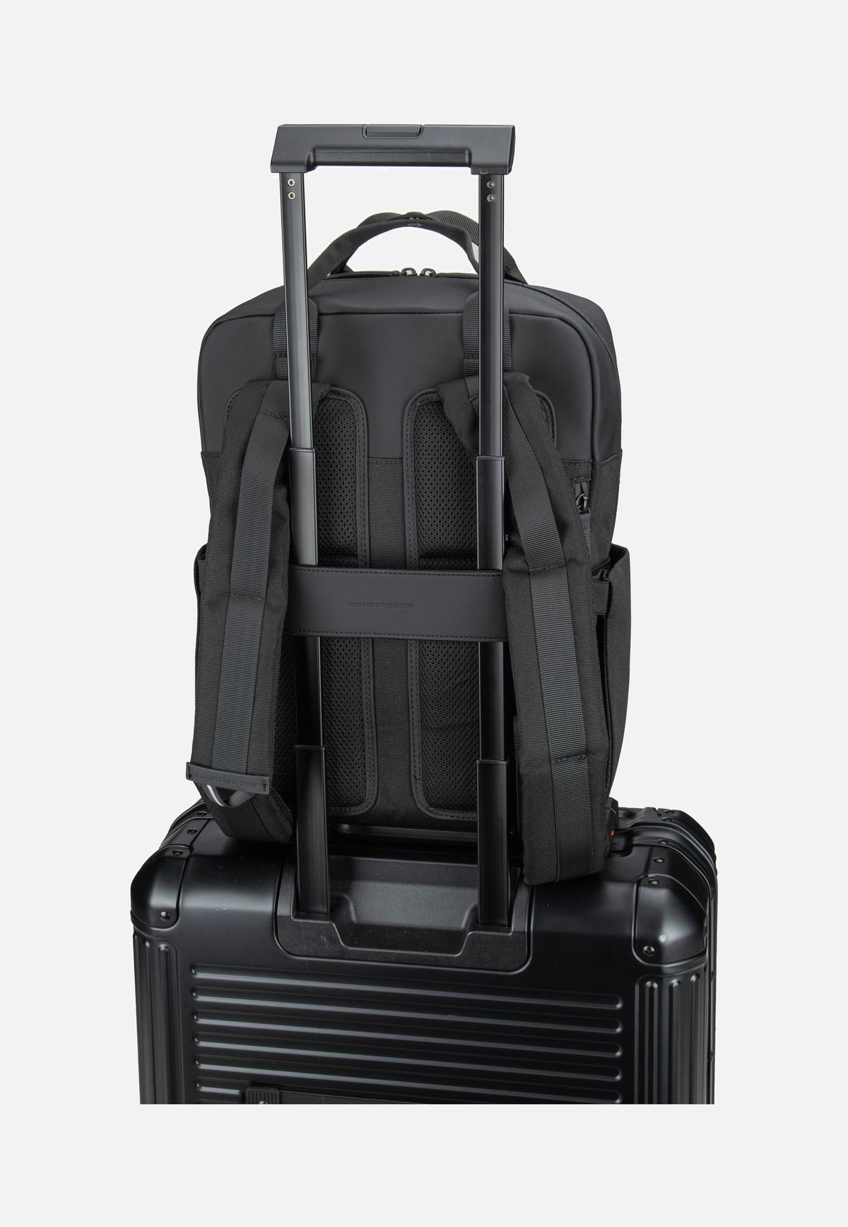 Kapten & Son Bergen Pro All Black Rucksack
