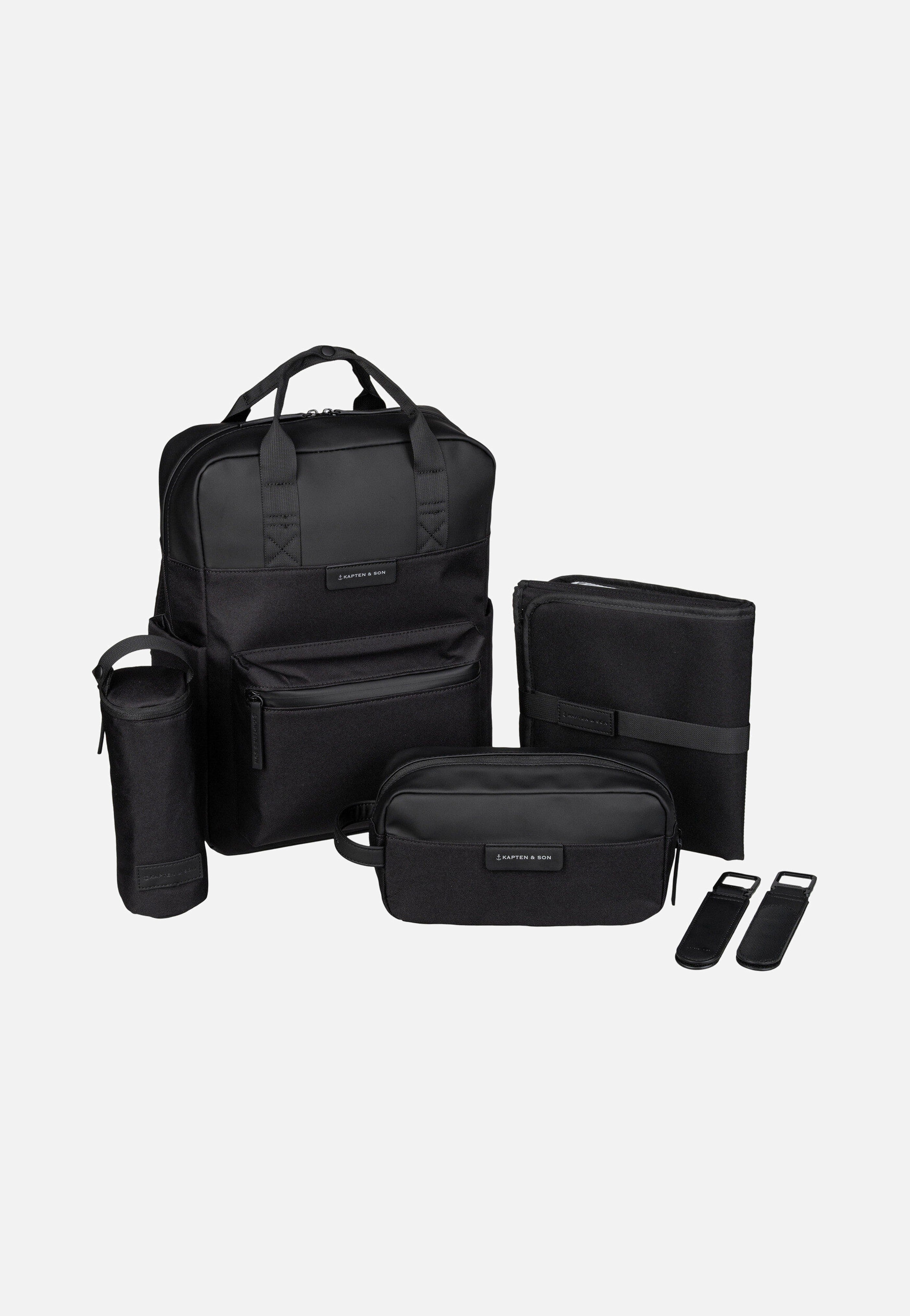 Kapten & Son Bergen Pro Diaper BP All Black Rucksack