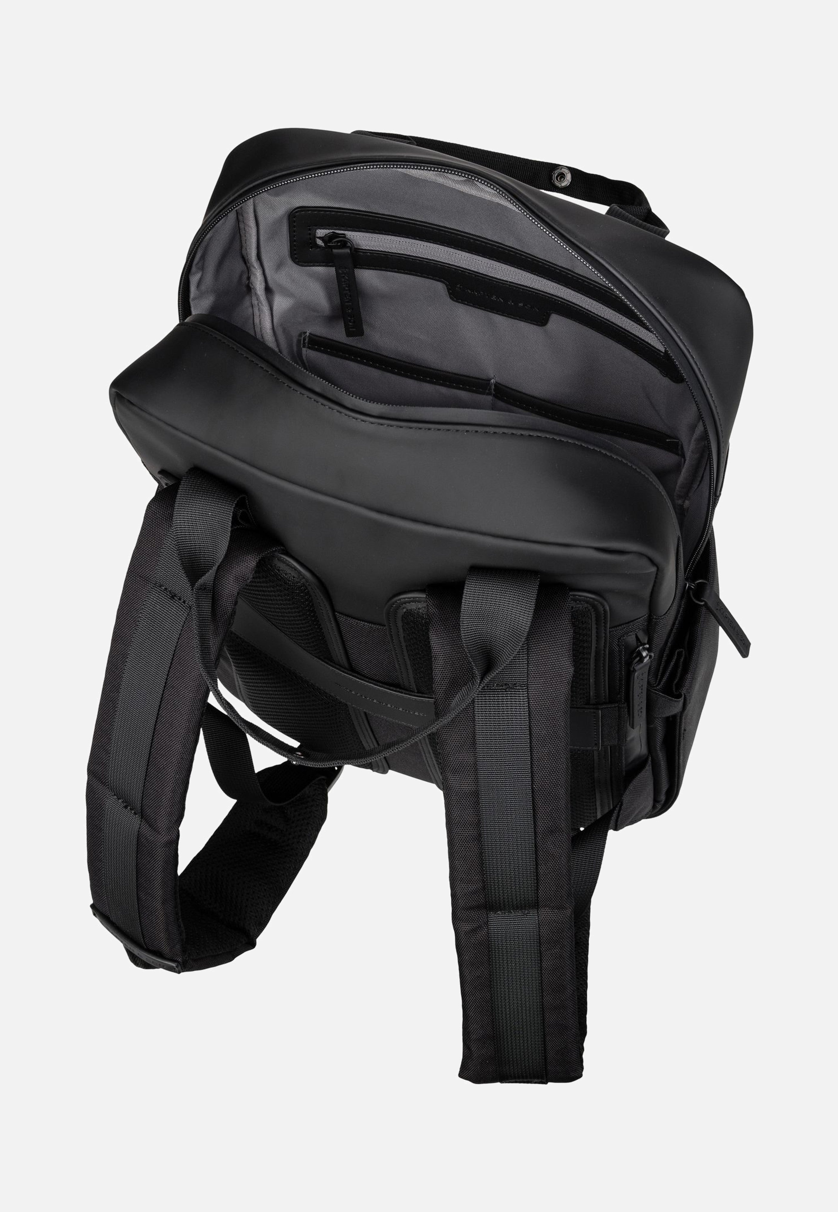 Kapten & Son Bergen Pro Diaper BP All Black Rucksack
