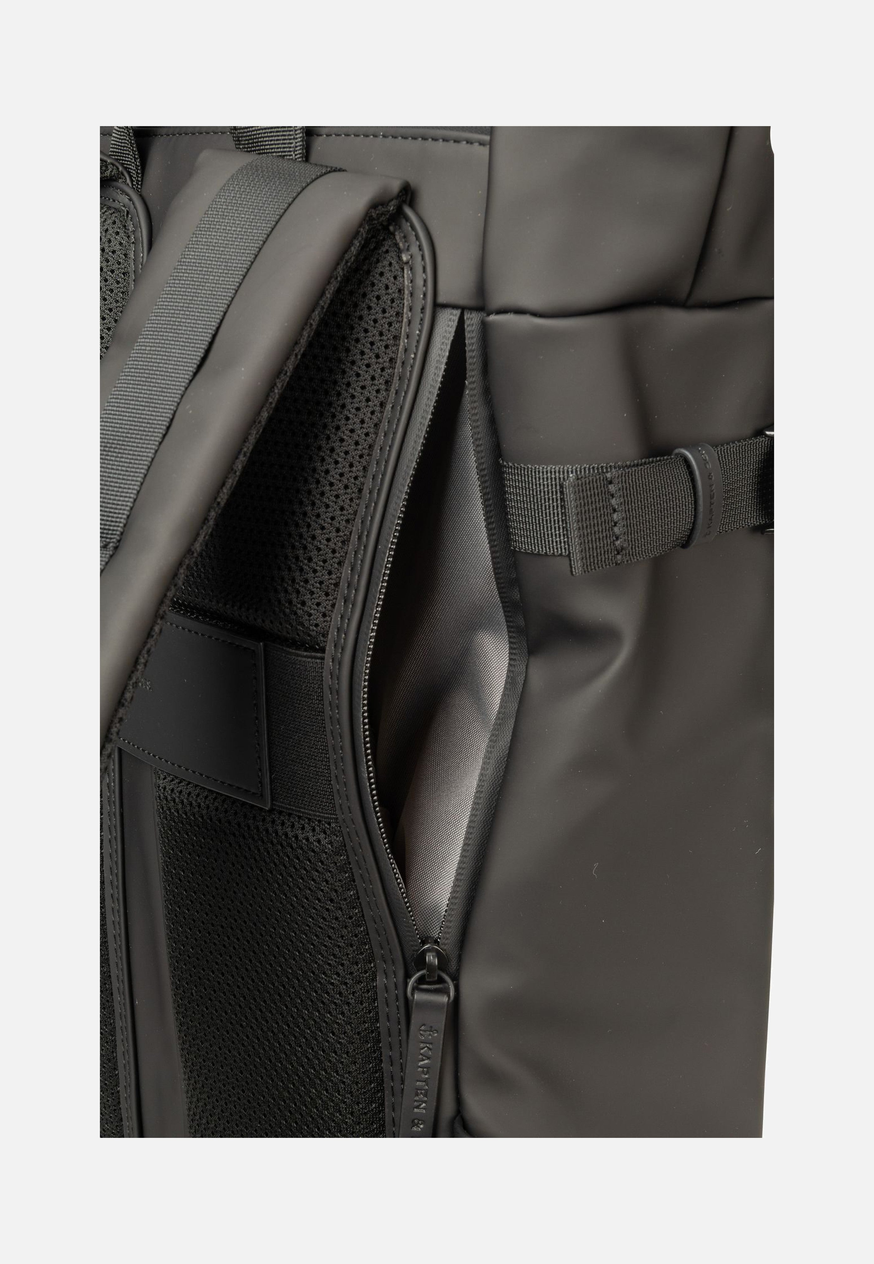 Kapten & Son Helsinki All Black Rucksack