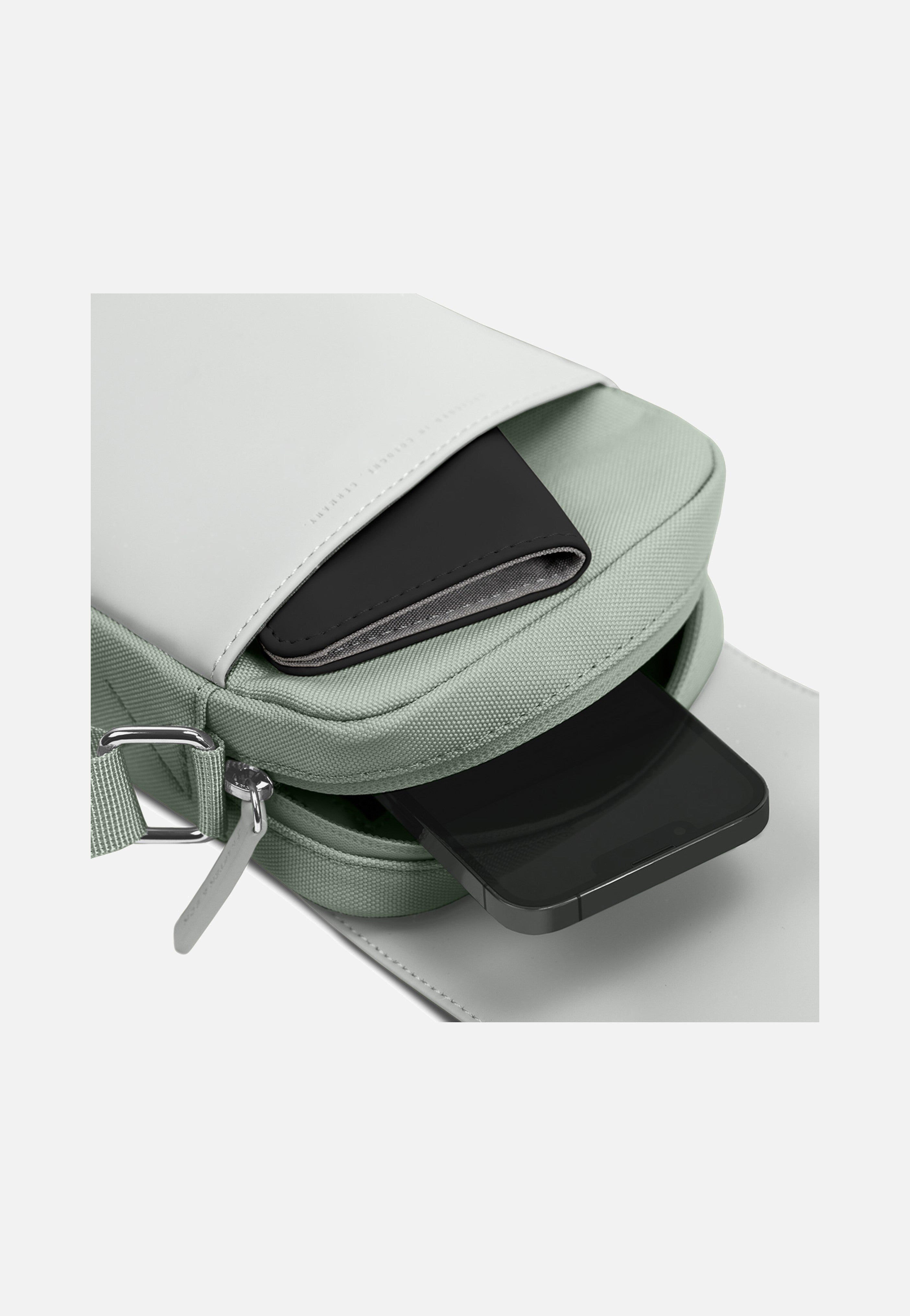Kapten & Son Mala Muted Mint Umhängetasche