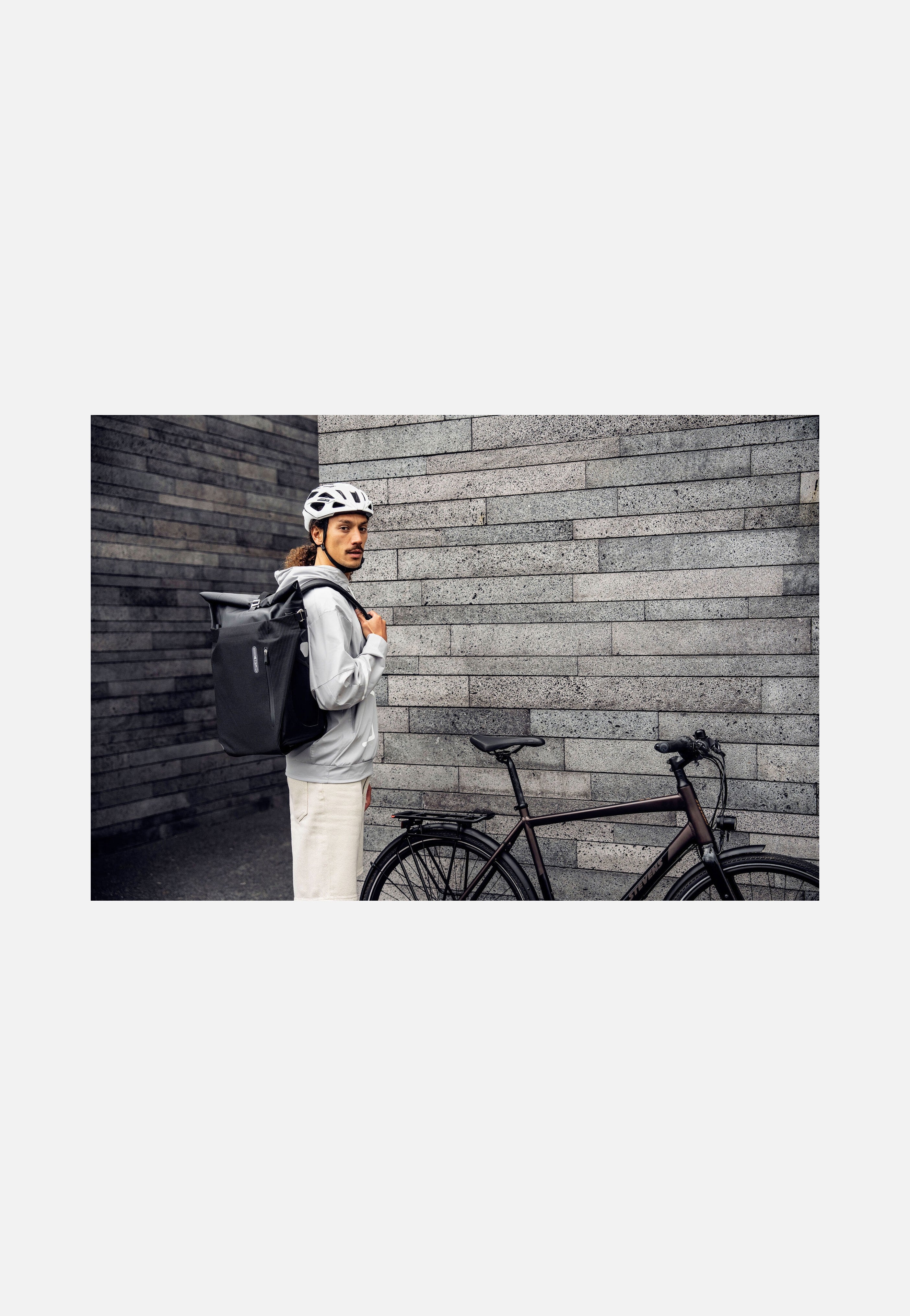 ORTLIEB Vario PS High Visibility Schwarz Bag
