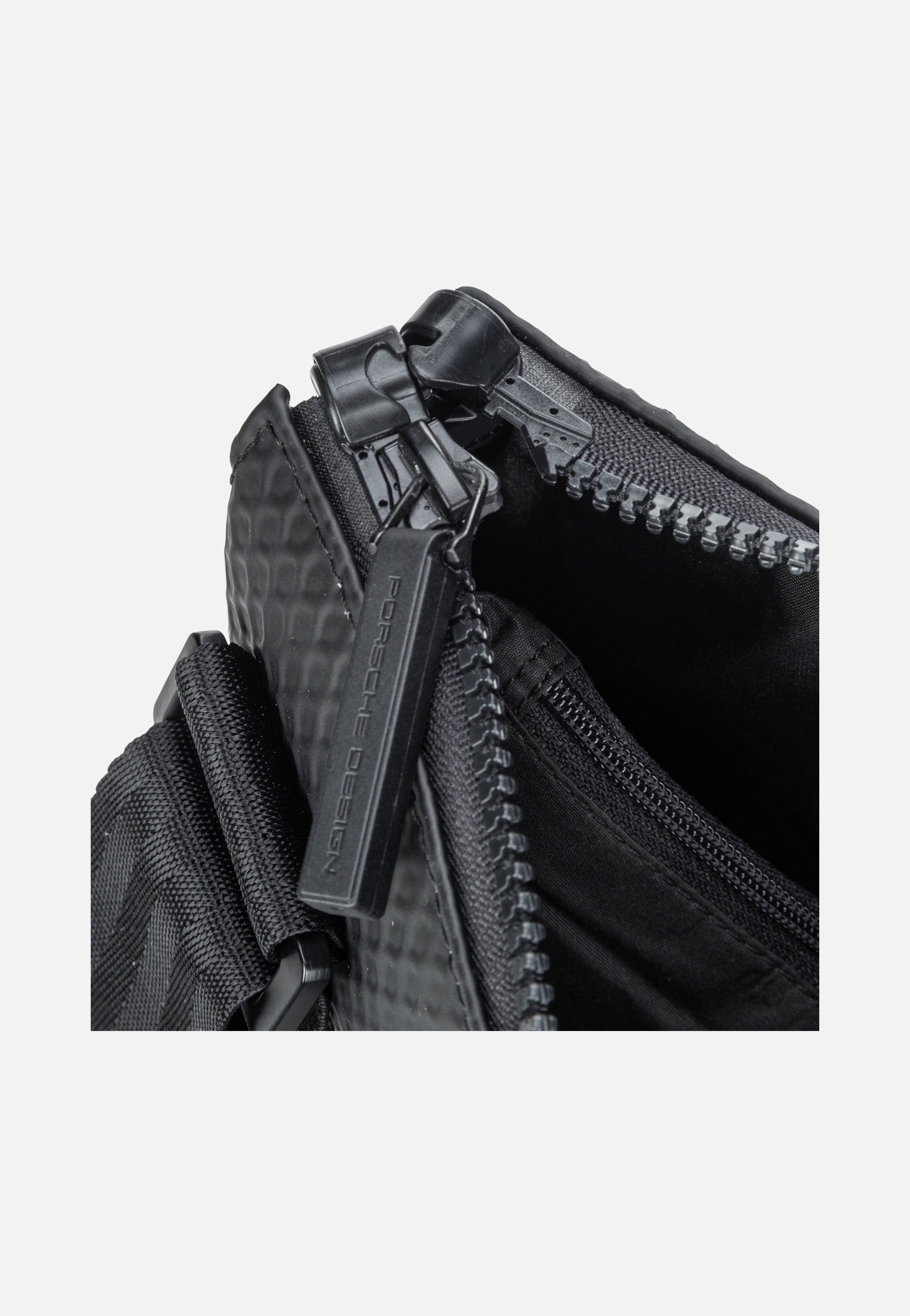 Porsche Design Studio Black Umhängetasche
