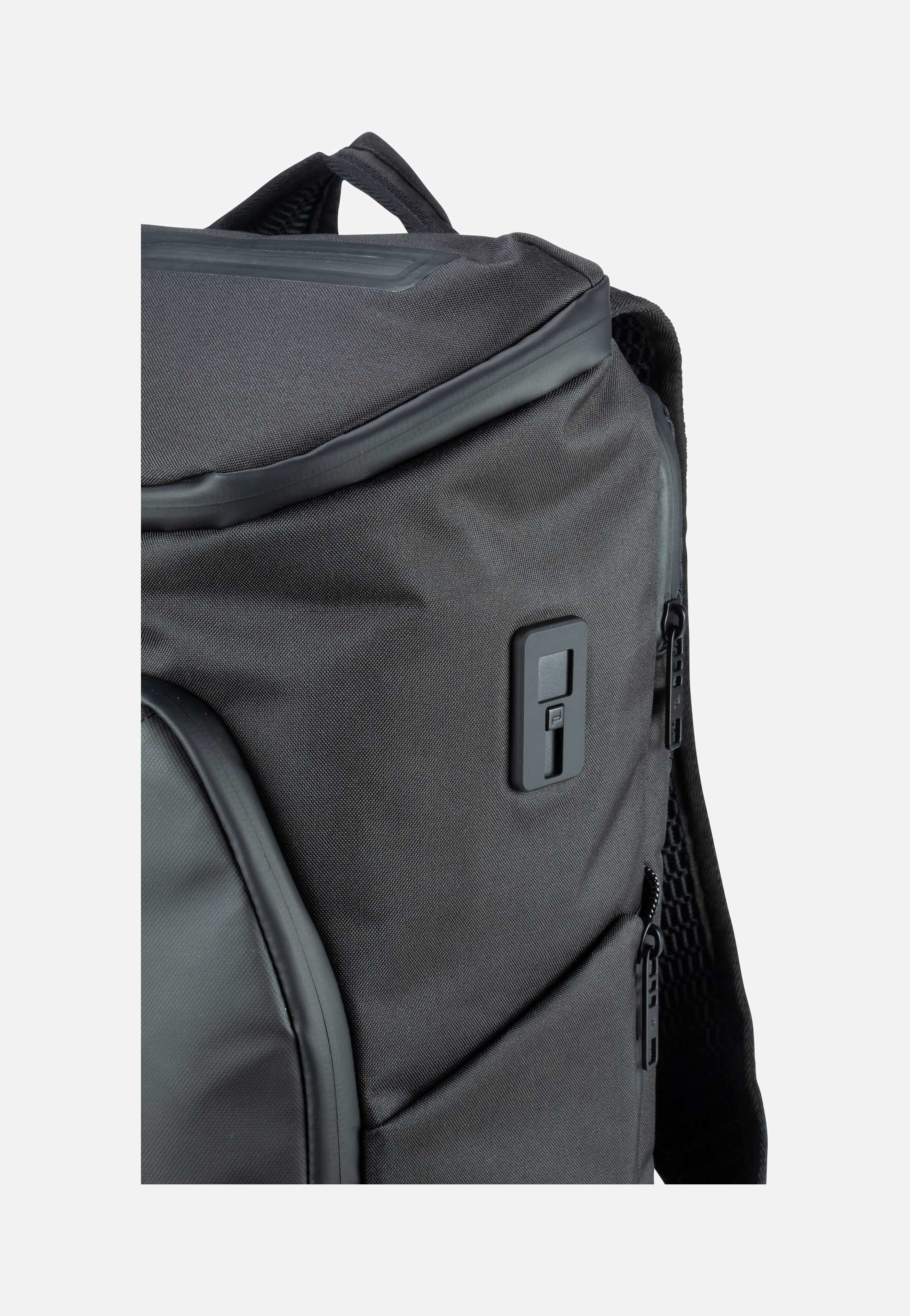 Porsche Design Urban Eco M1 Black Rucksack