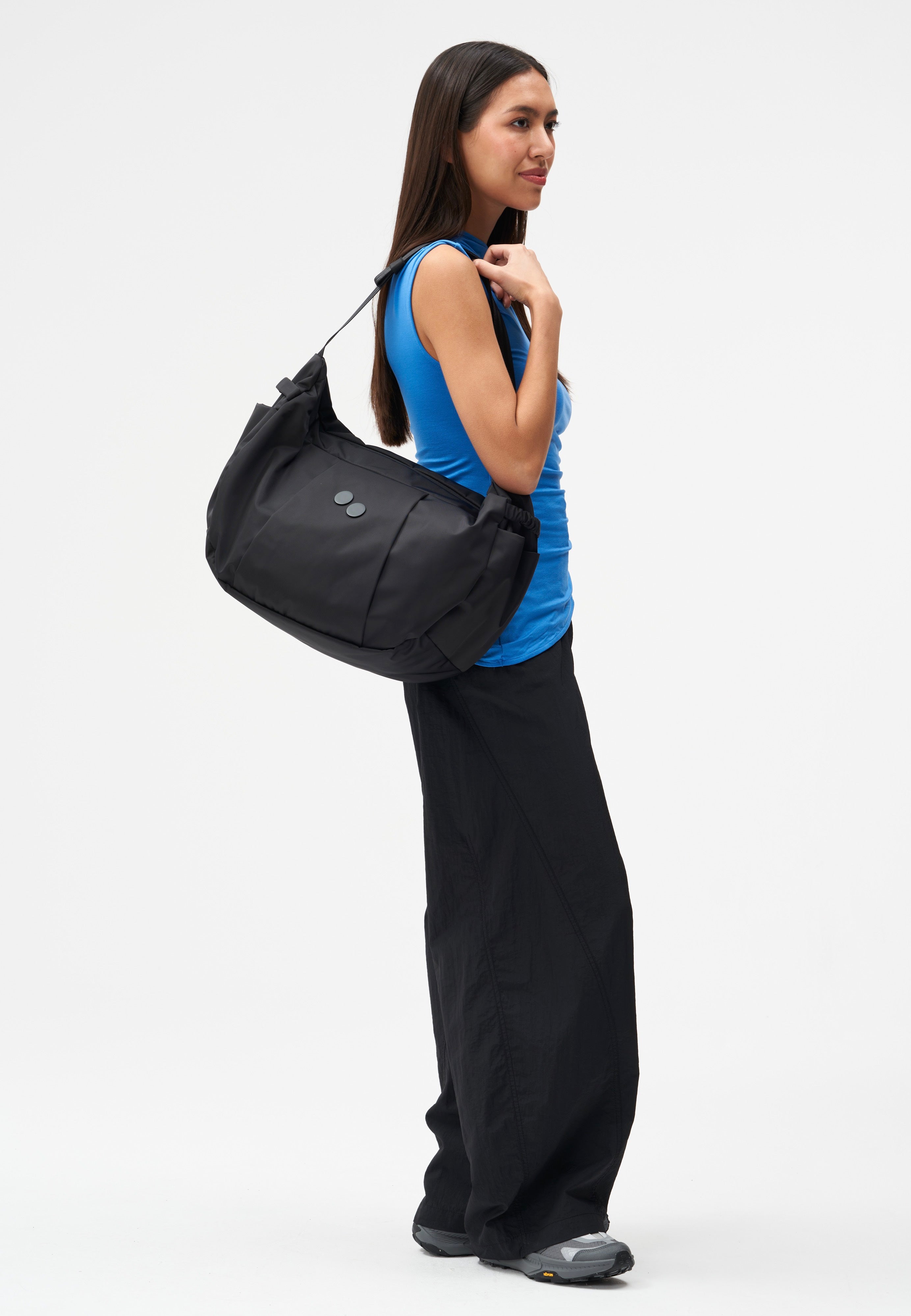 pinqponq Krumm Large Changeant Glazed Black Hobo Bag