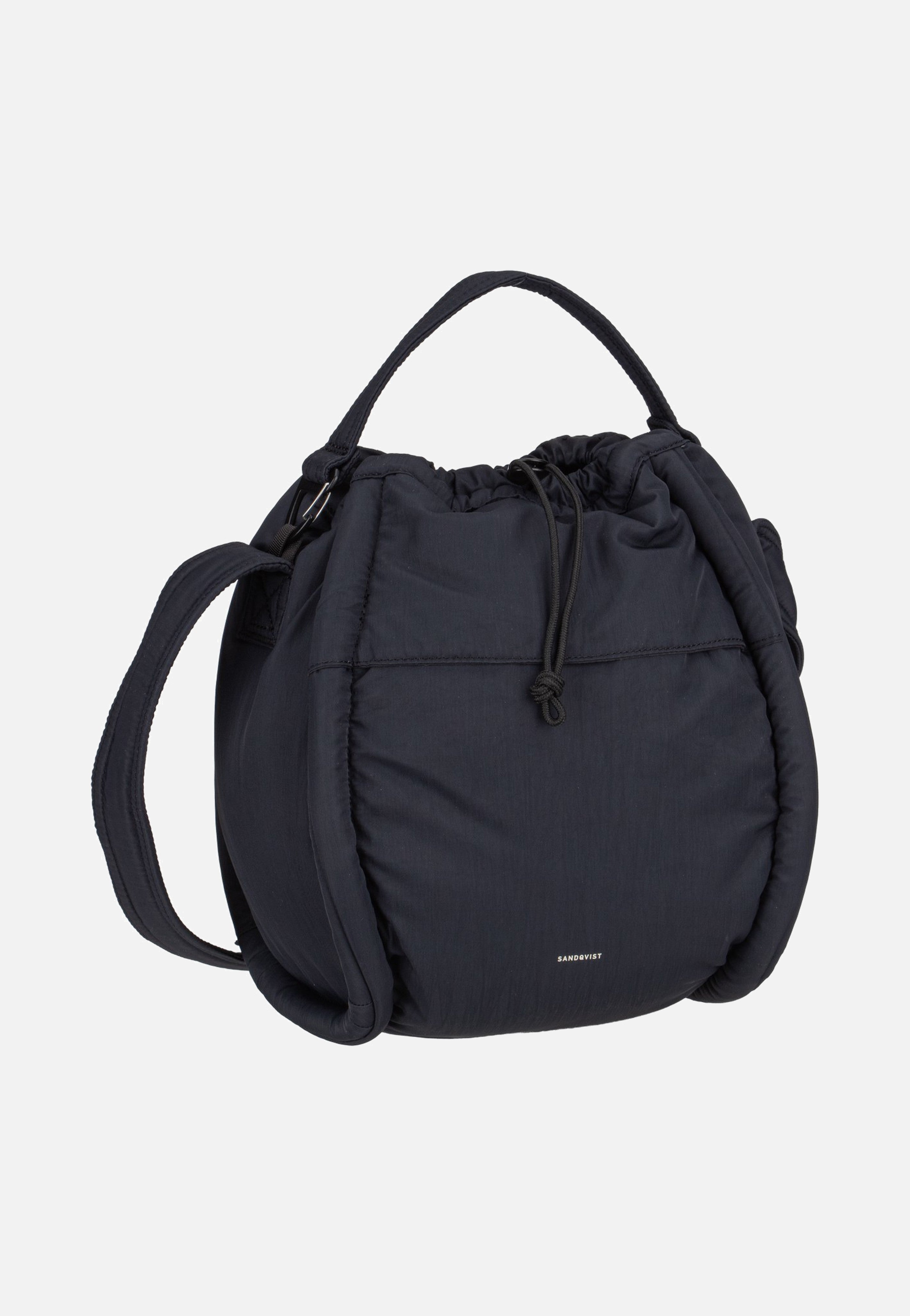 Sandqvist Curve Bucket Black Bucket Bag