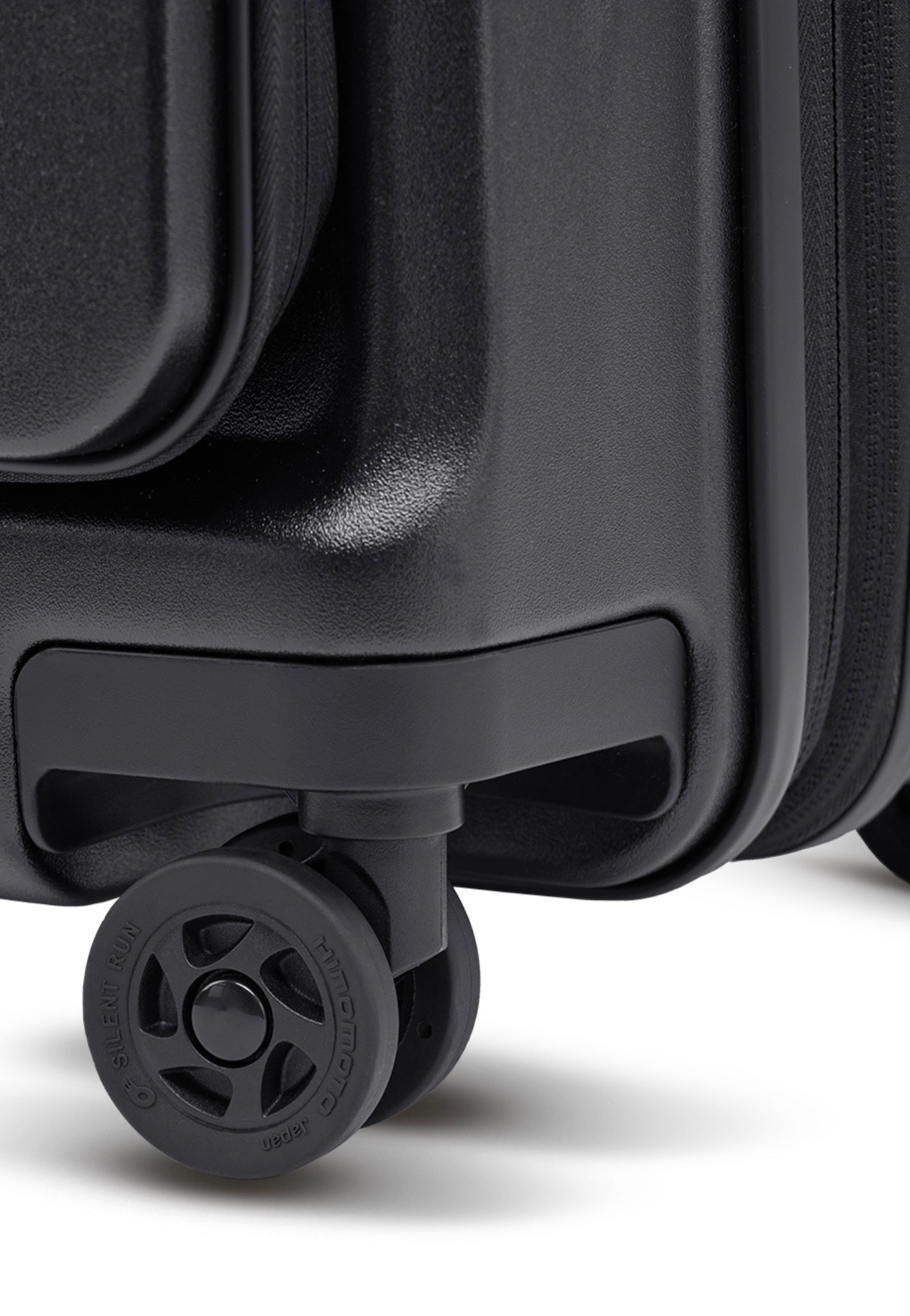 Stratic Phoenix ML Trolley L Black Suitcase