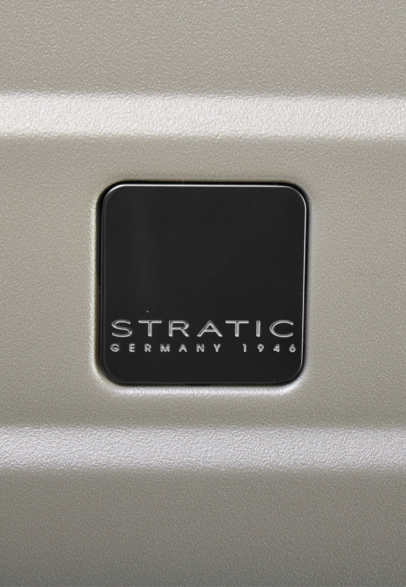 Stratic Phoenix SL Trolley L Champagne Suitcase
