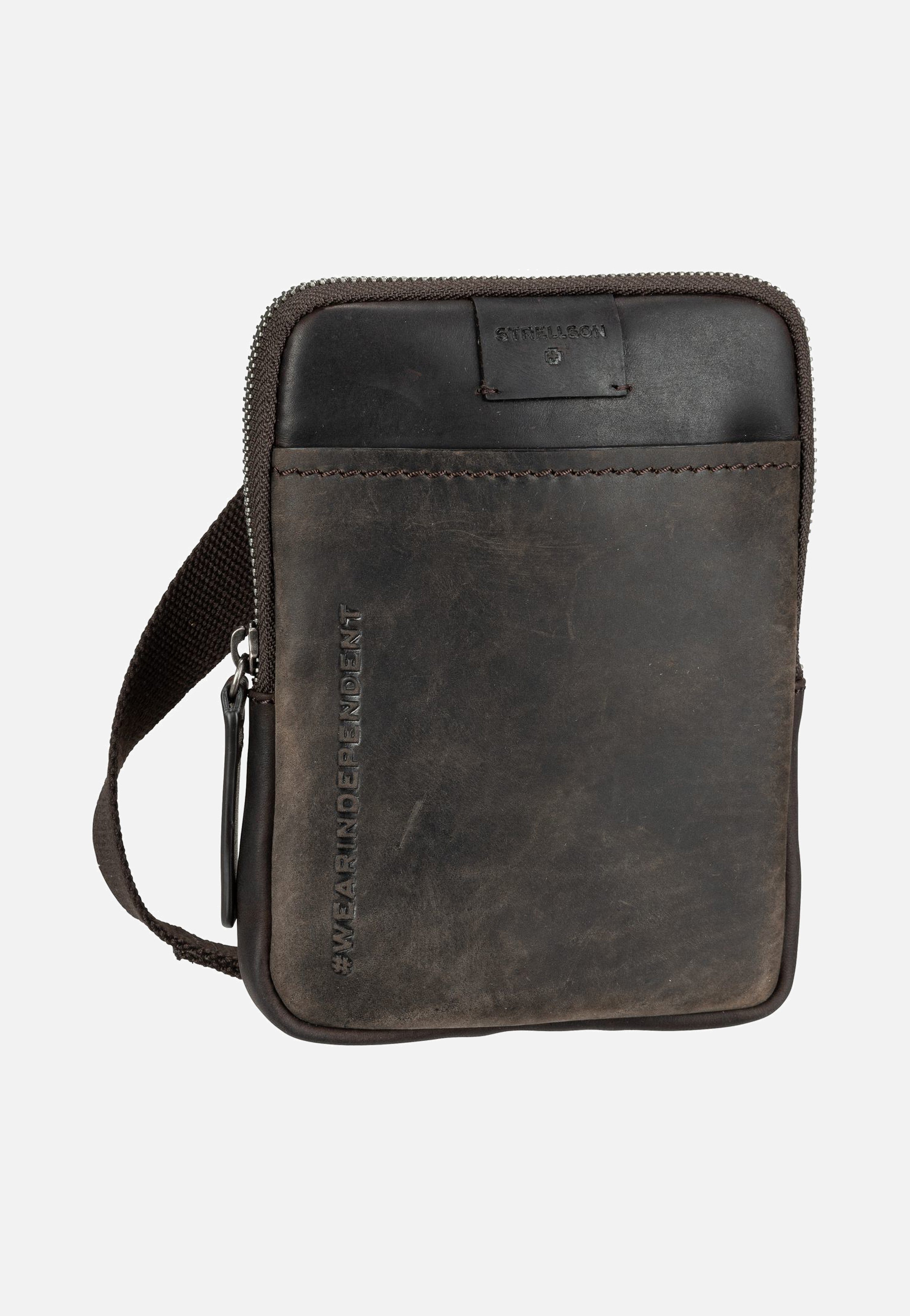 Strellson Brick Lane Brian XSVZ 1 Dark Brown Umhängetasche