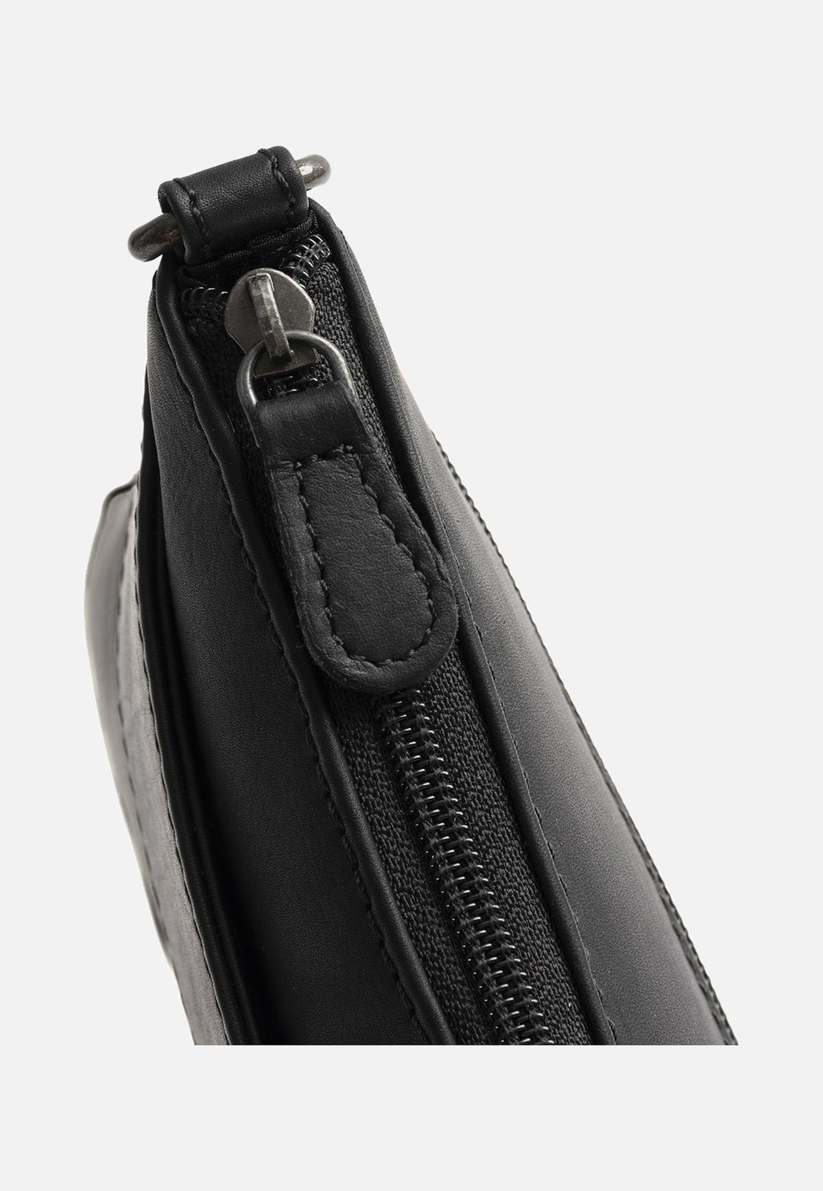 The Chesterfield Brand Harlan 1440 Black Schultertasche